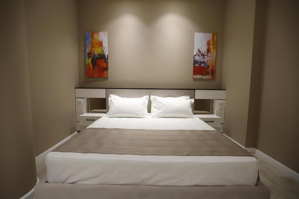 Standard Double Room photo 3