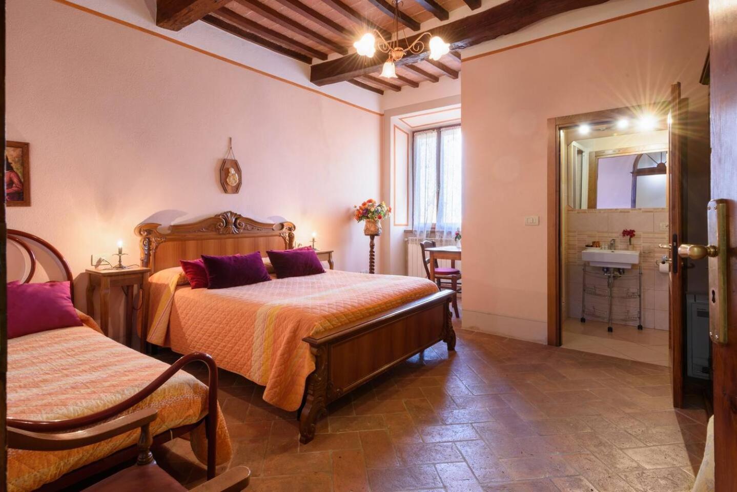 Triple Suite (single extra bed only for triple use) - 2 floor - Photo 1