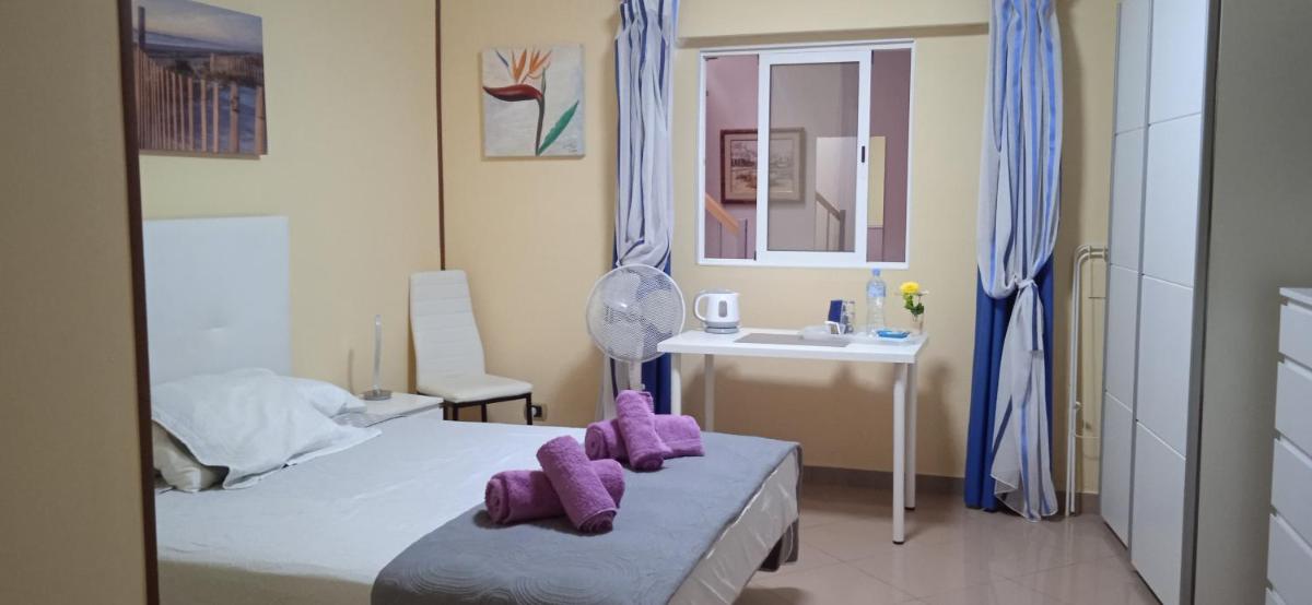 Double Room with Extra Bed- Interior View photo 2