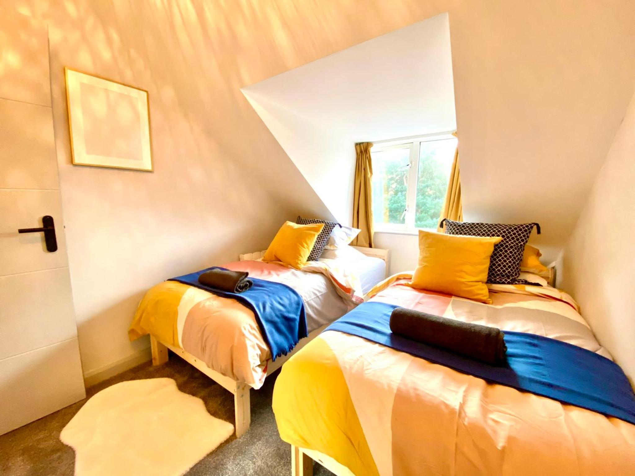 Two-Bedroom Apartment - Photo 9
