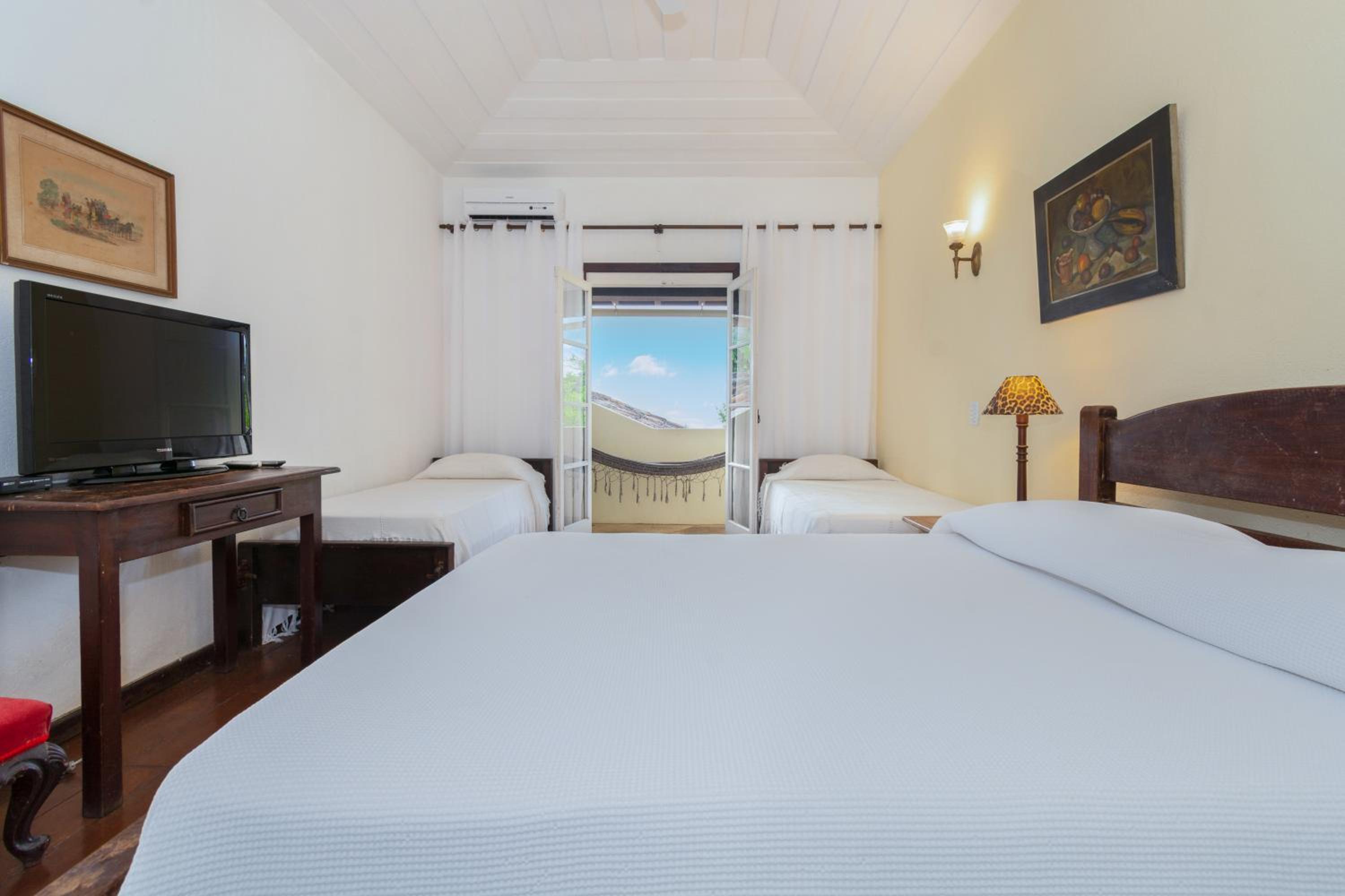 Family Room with Sea View photo 3