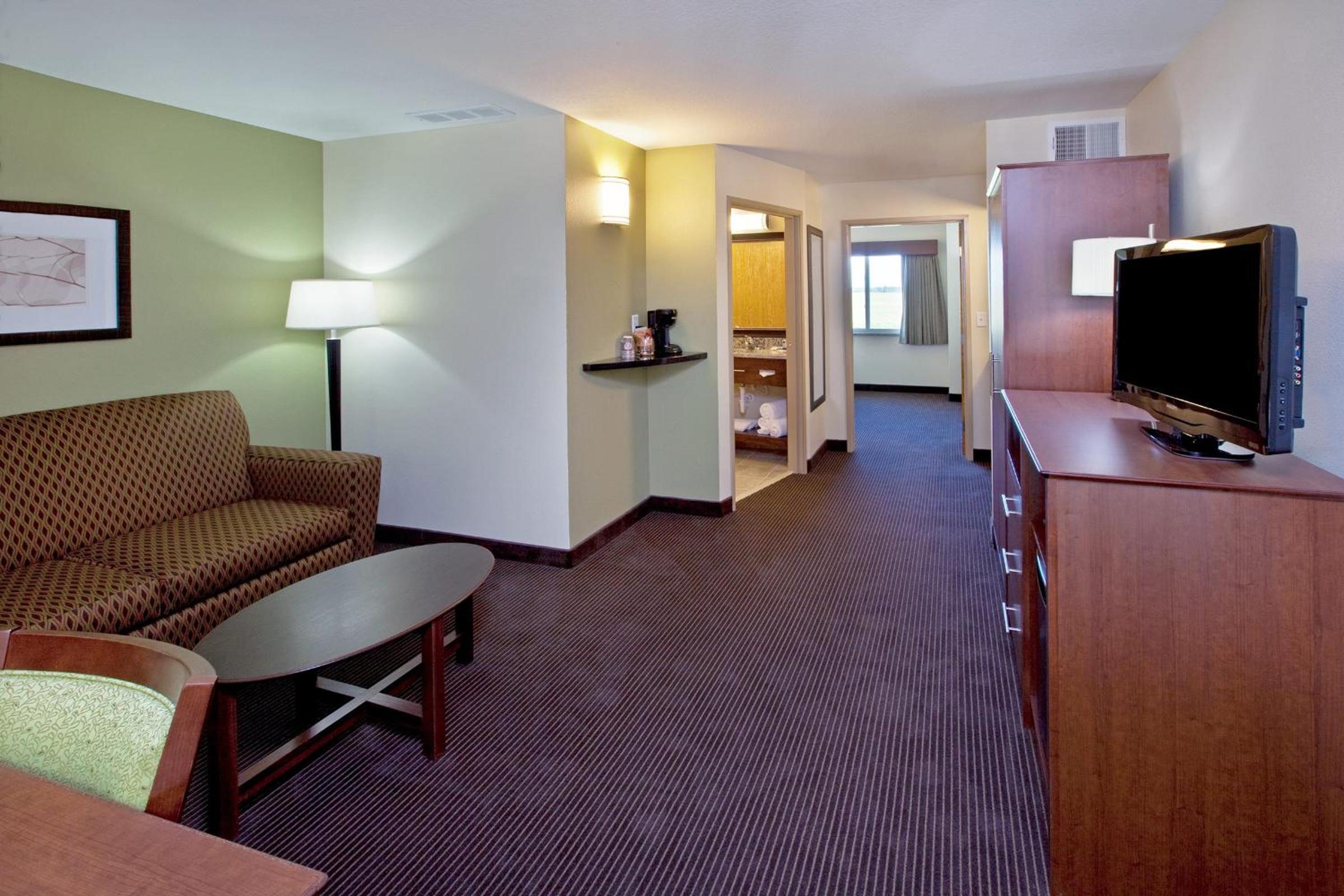 King Studio Suite - Non-Smoking photo 1