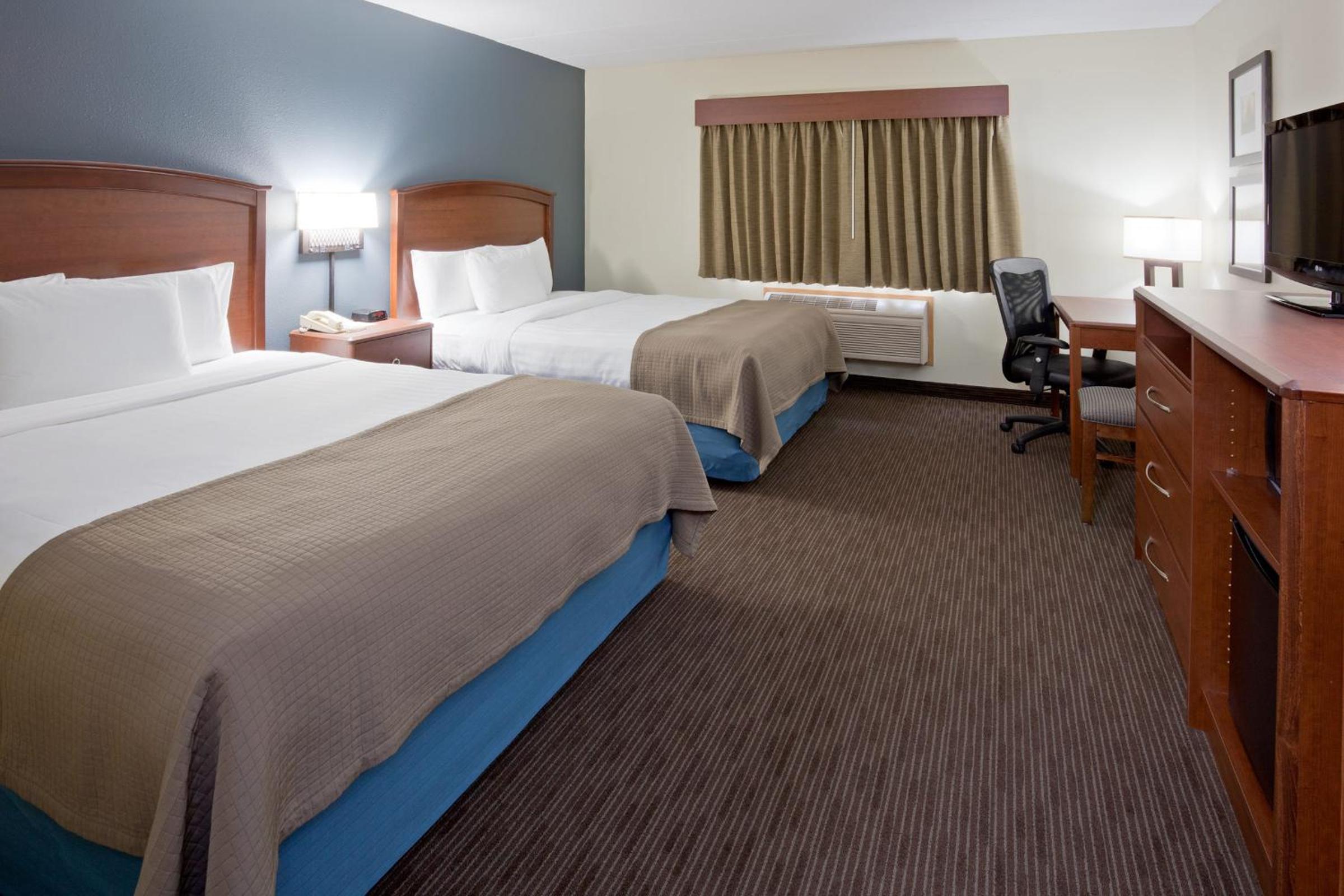 Queen Room with Two Queen Beds - Non-Smoking