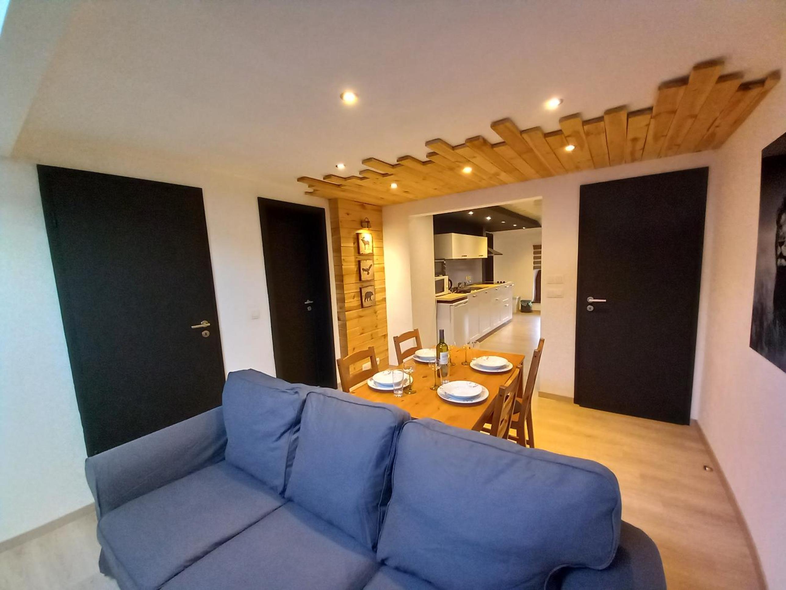 Apartment - Photo 2