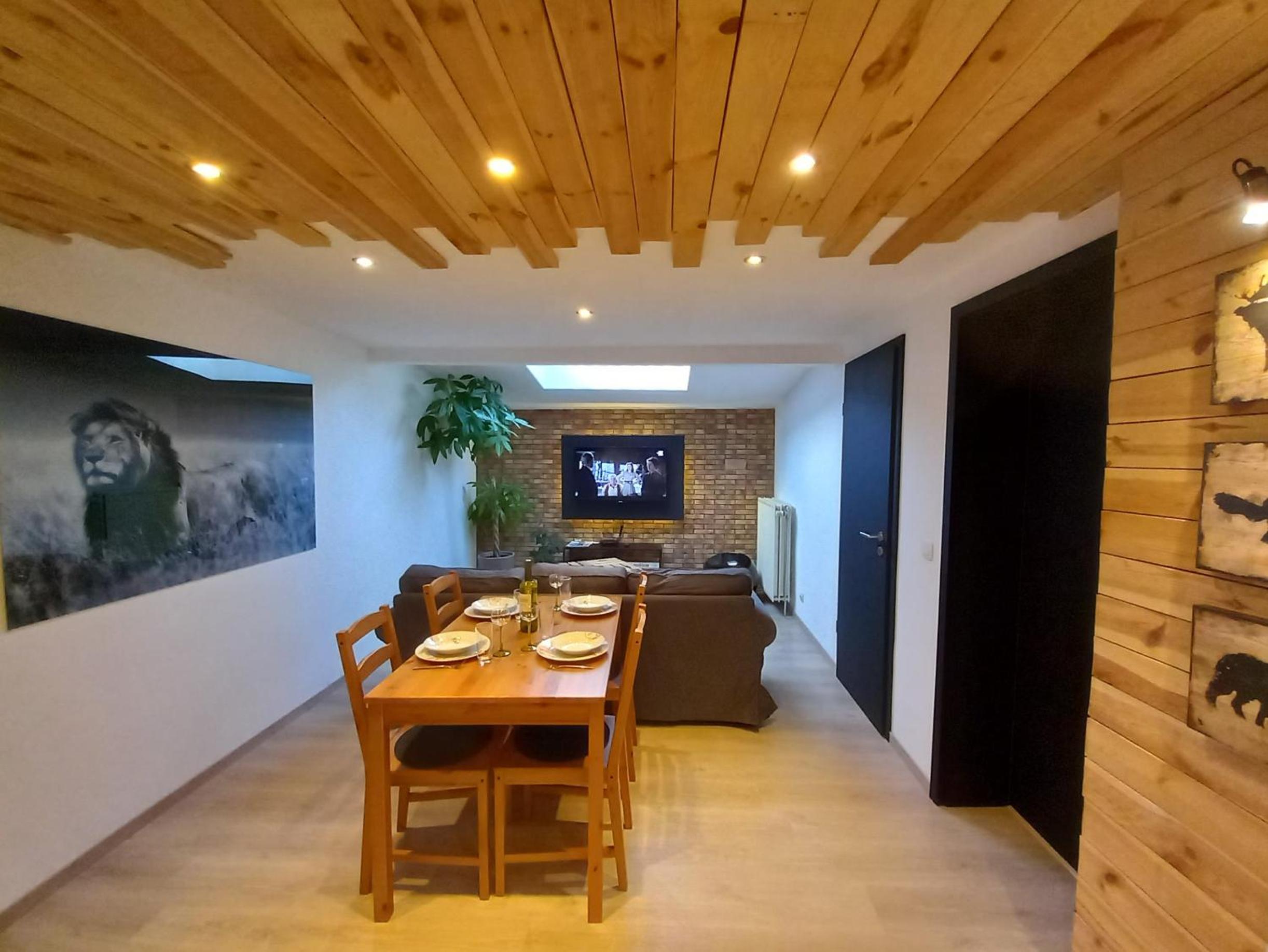 Apartment - Photo 5