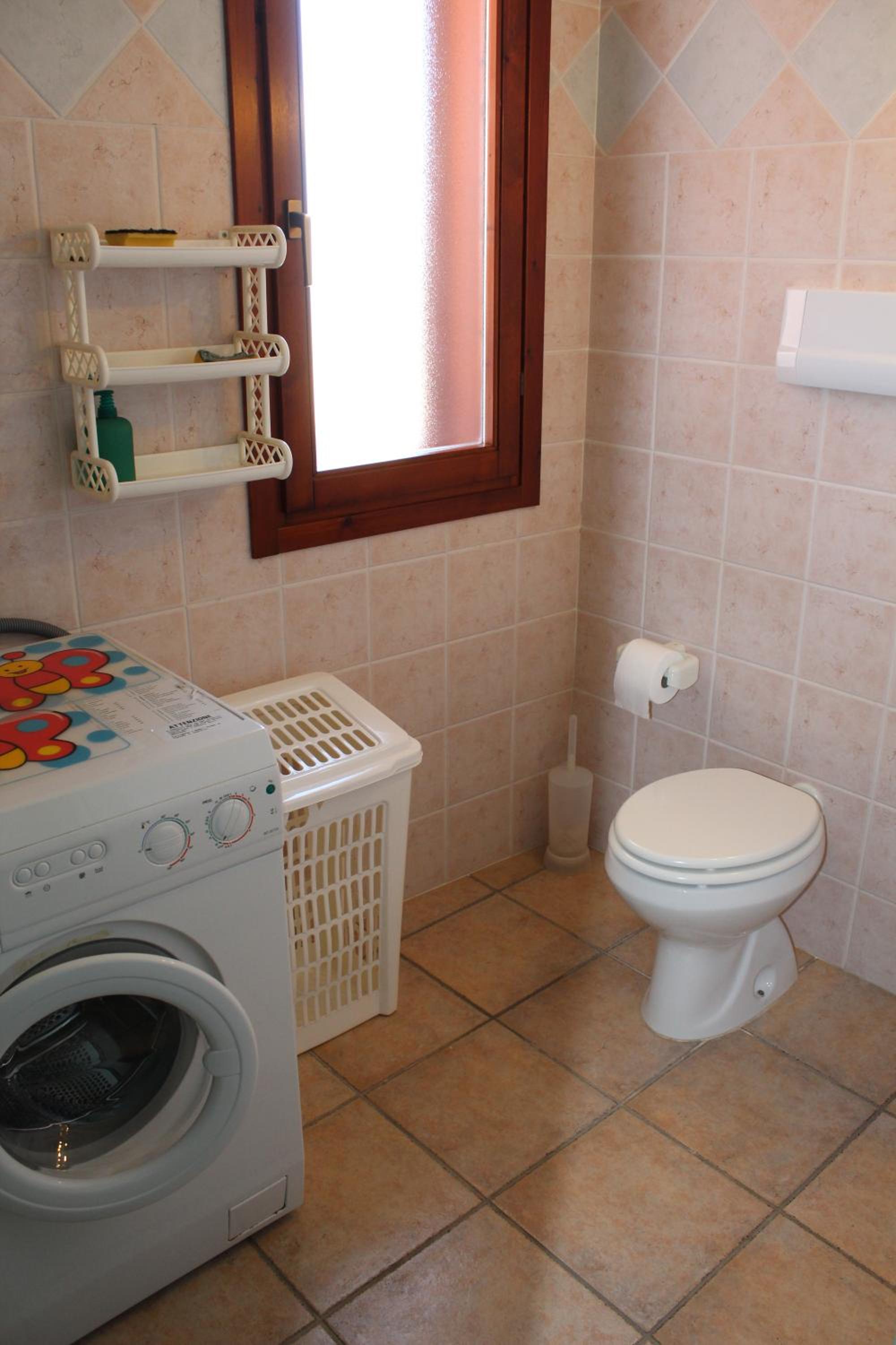 One-Bedroom House photo 2