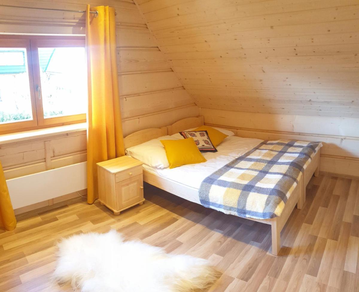 Two-Bedroom House - Photo 4
