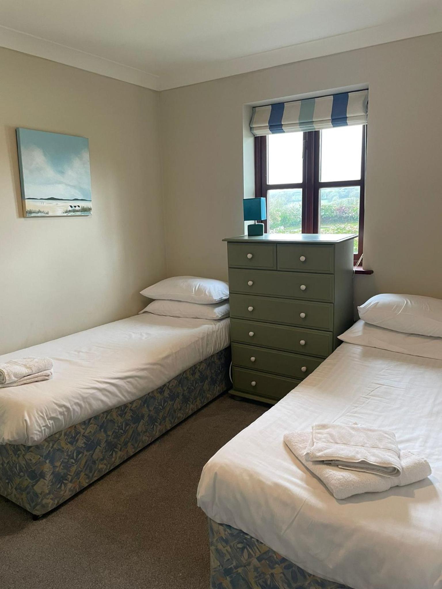 Two-Bedroom House photo 2