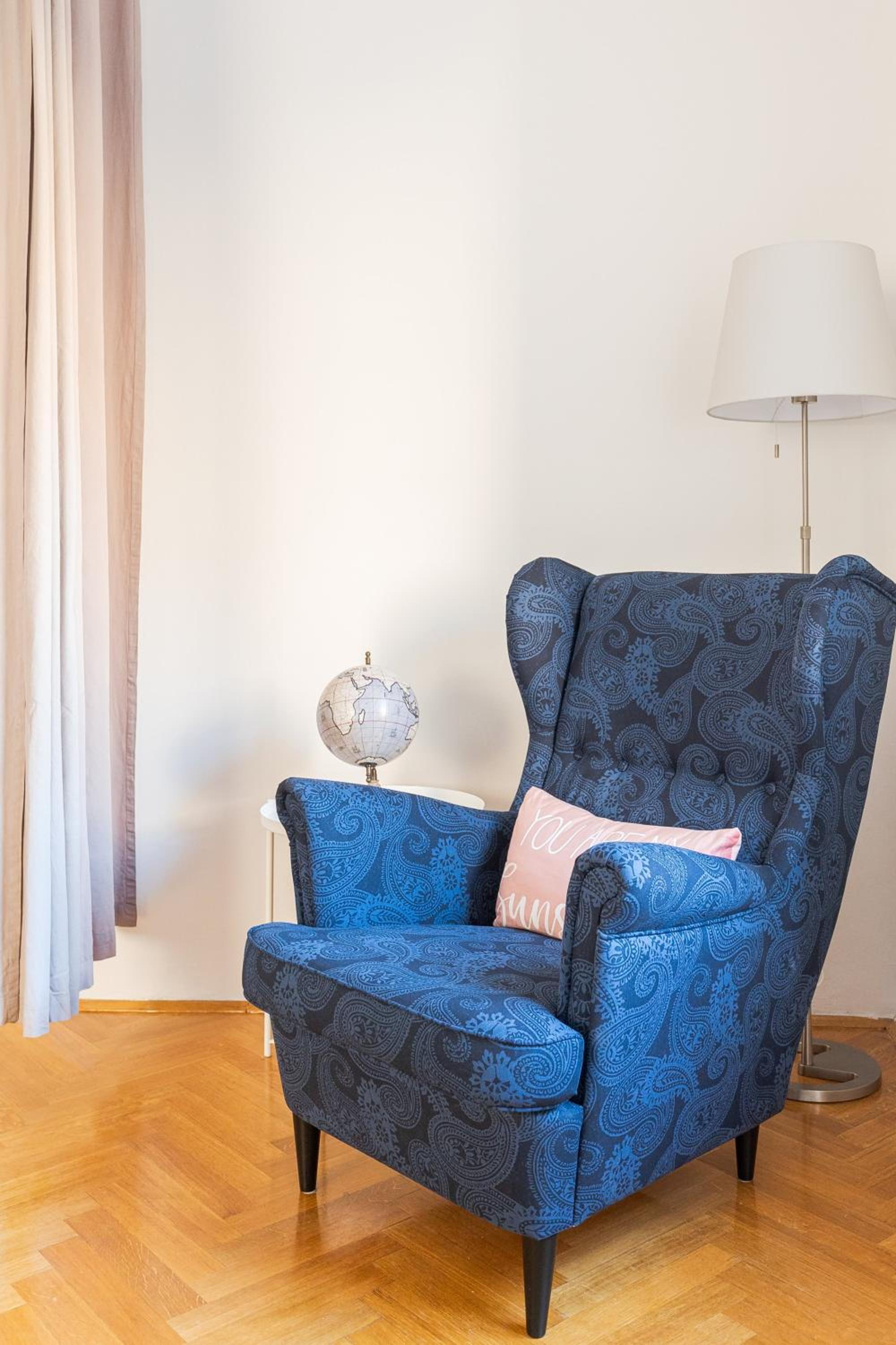 Three-Bedroom Apartment - Photo 10