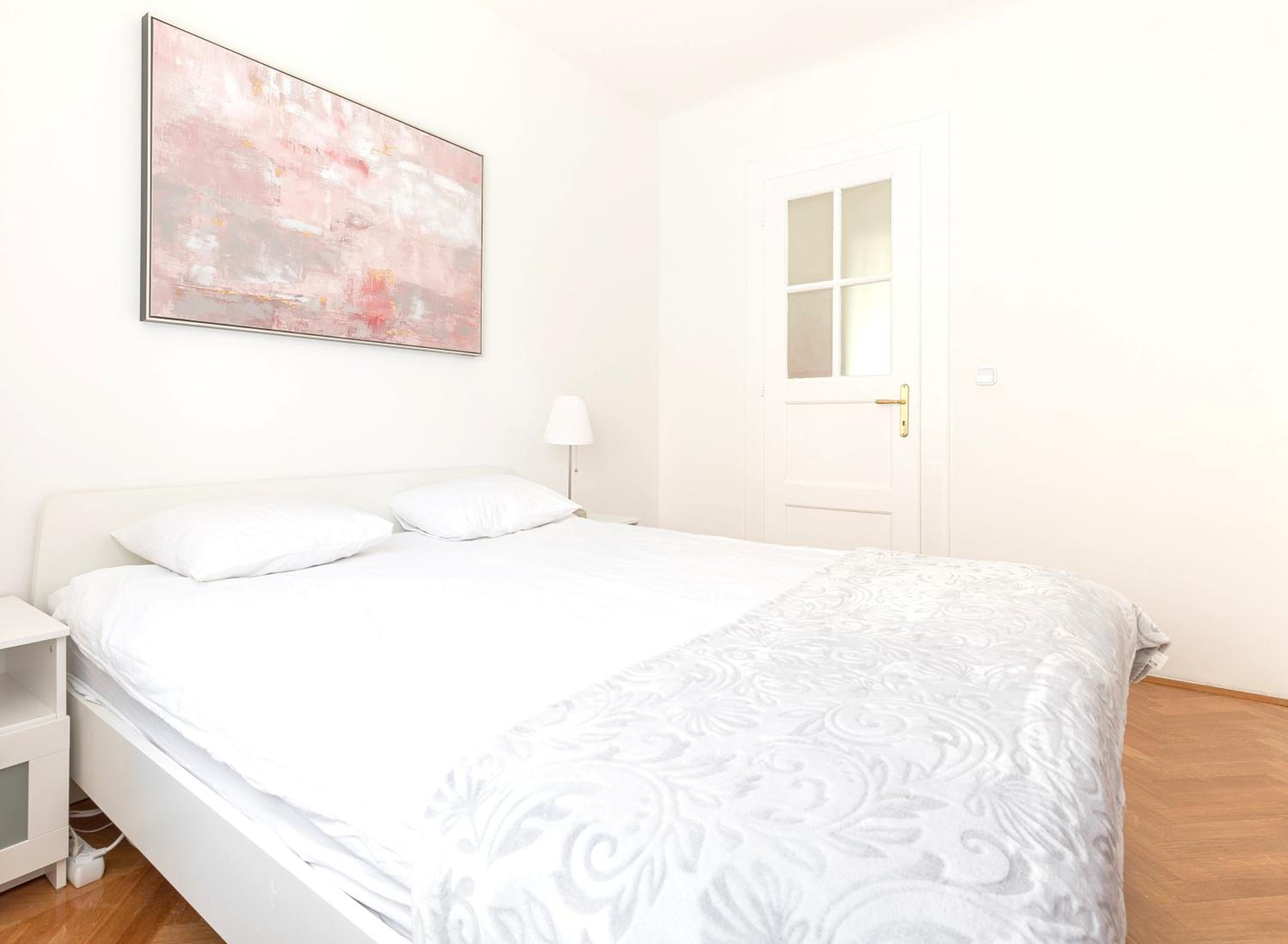 Three-Bedroom Apartment - Photo 13