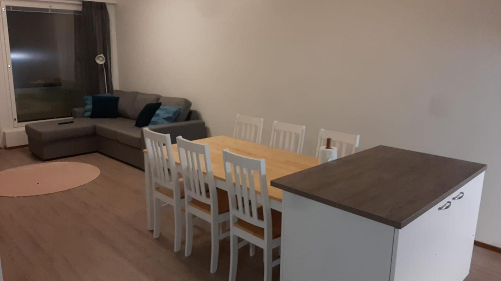 Two-Bedroom Apartment - Photo 7