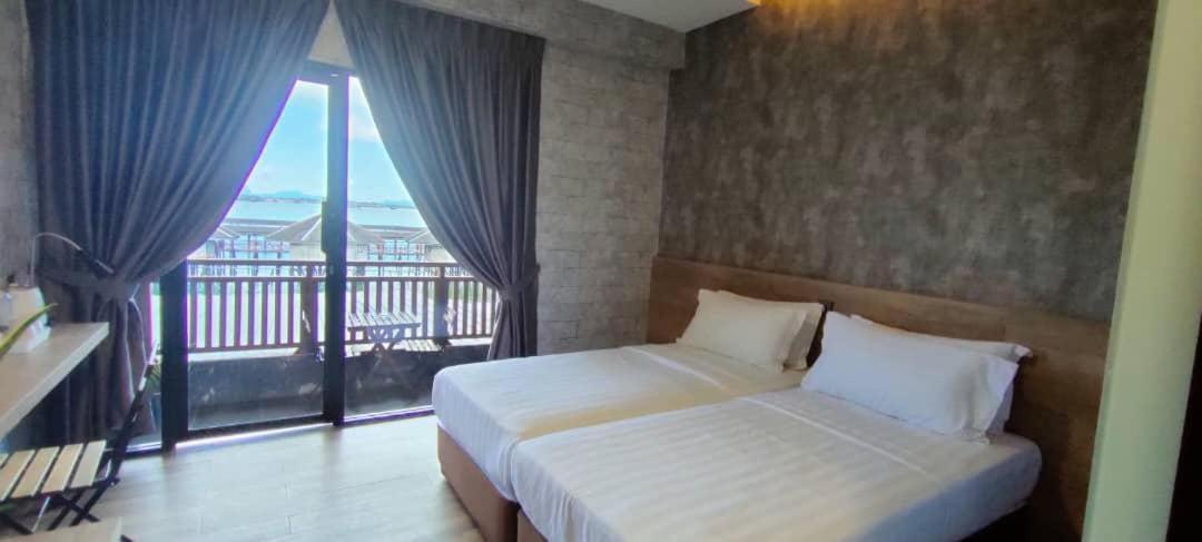 Seaview Twin photo 2