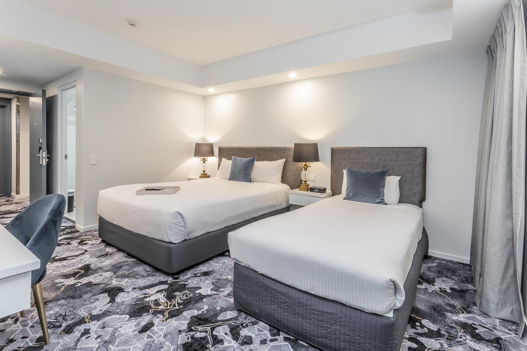 Deluxe Family Suite