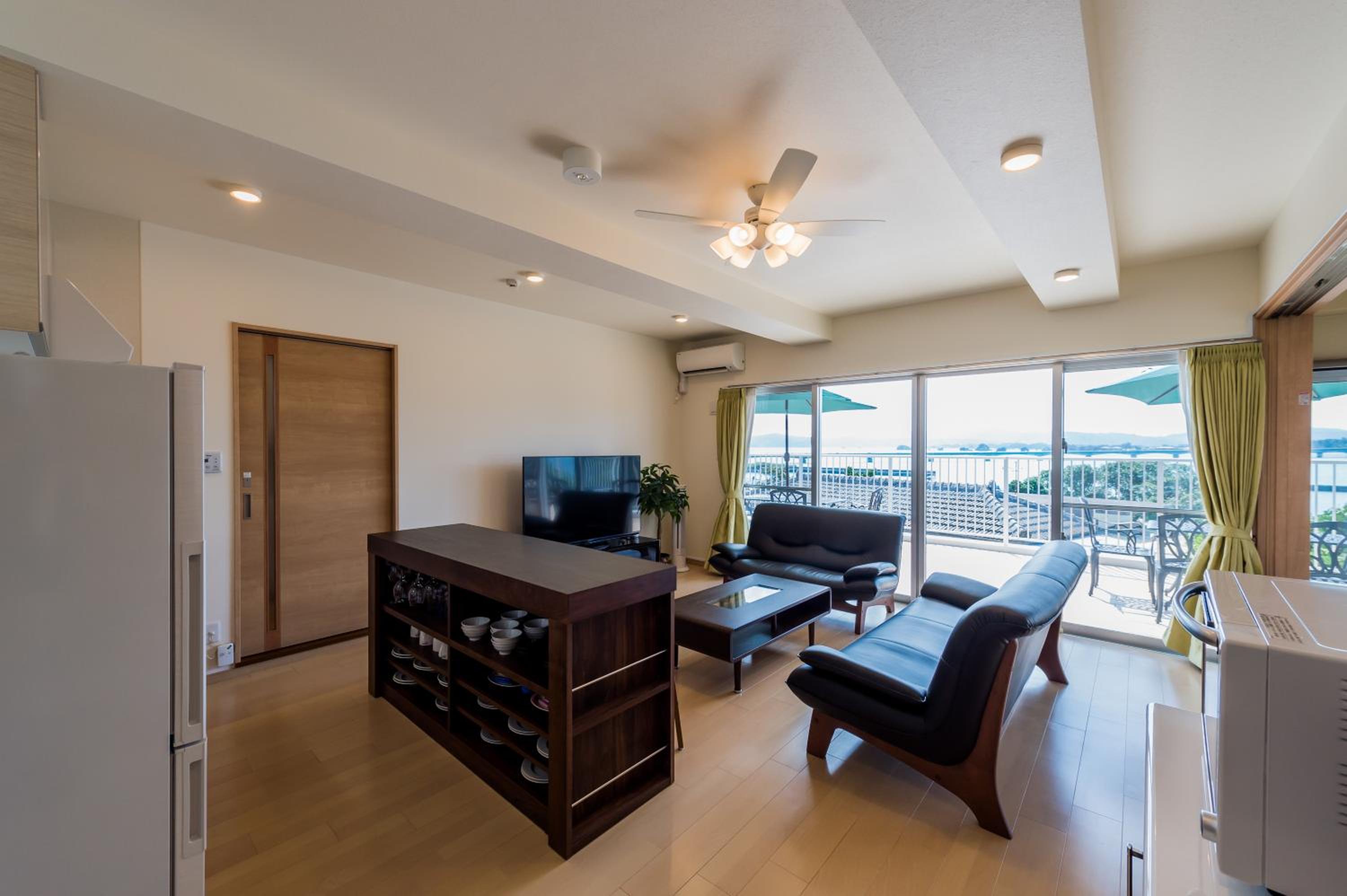 Three-Bedroom with Ocean View (No Dog)