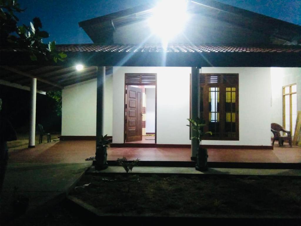 One-Bedroom House photo 2