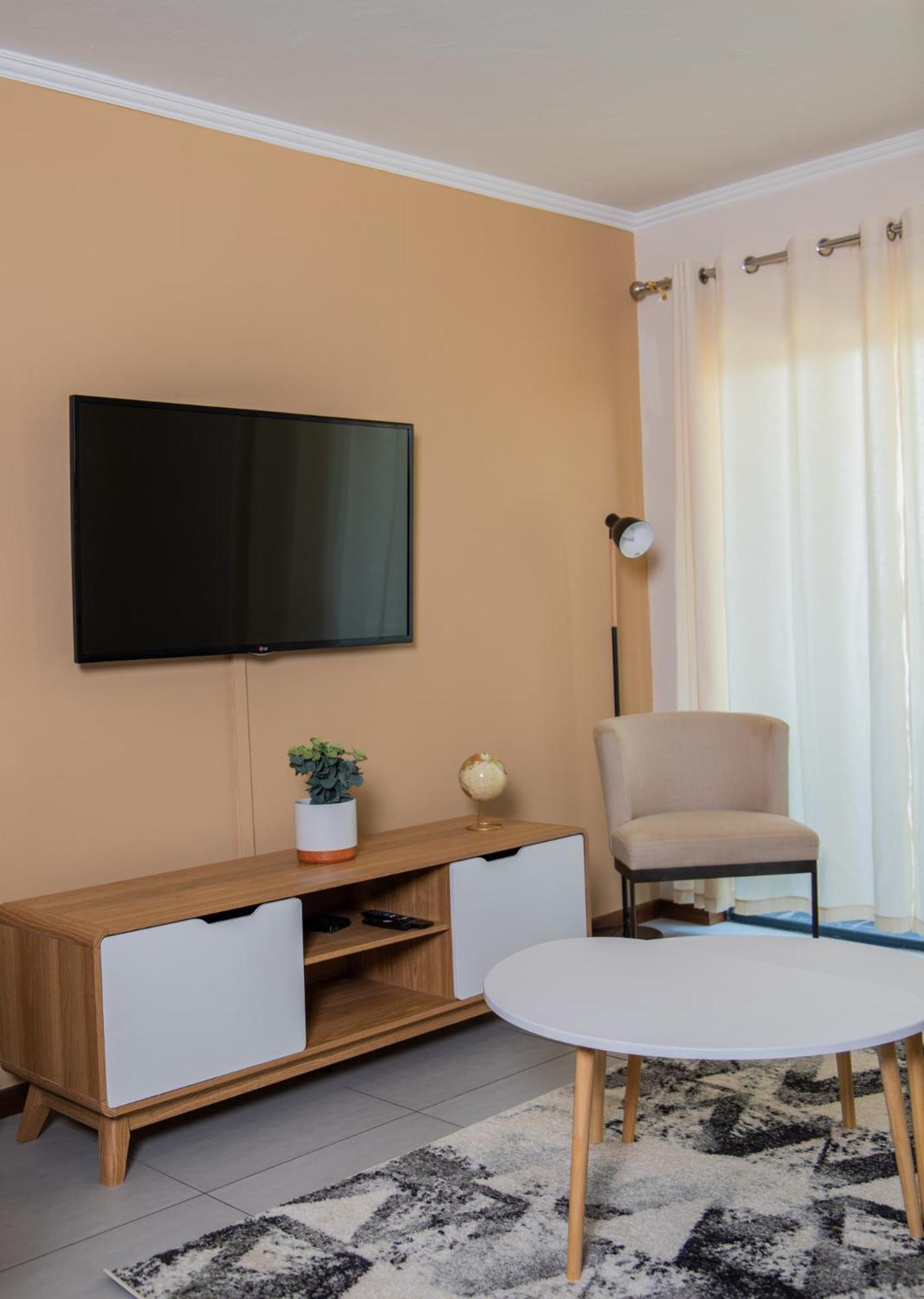 Two-Bedroom Apartment photo 2