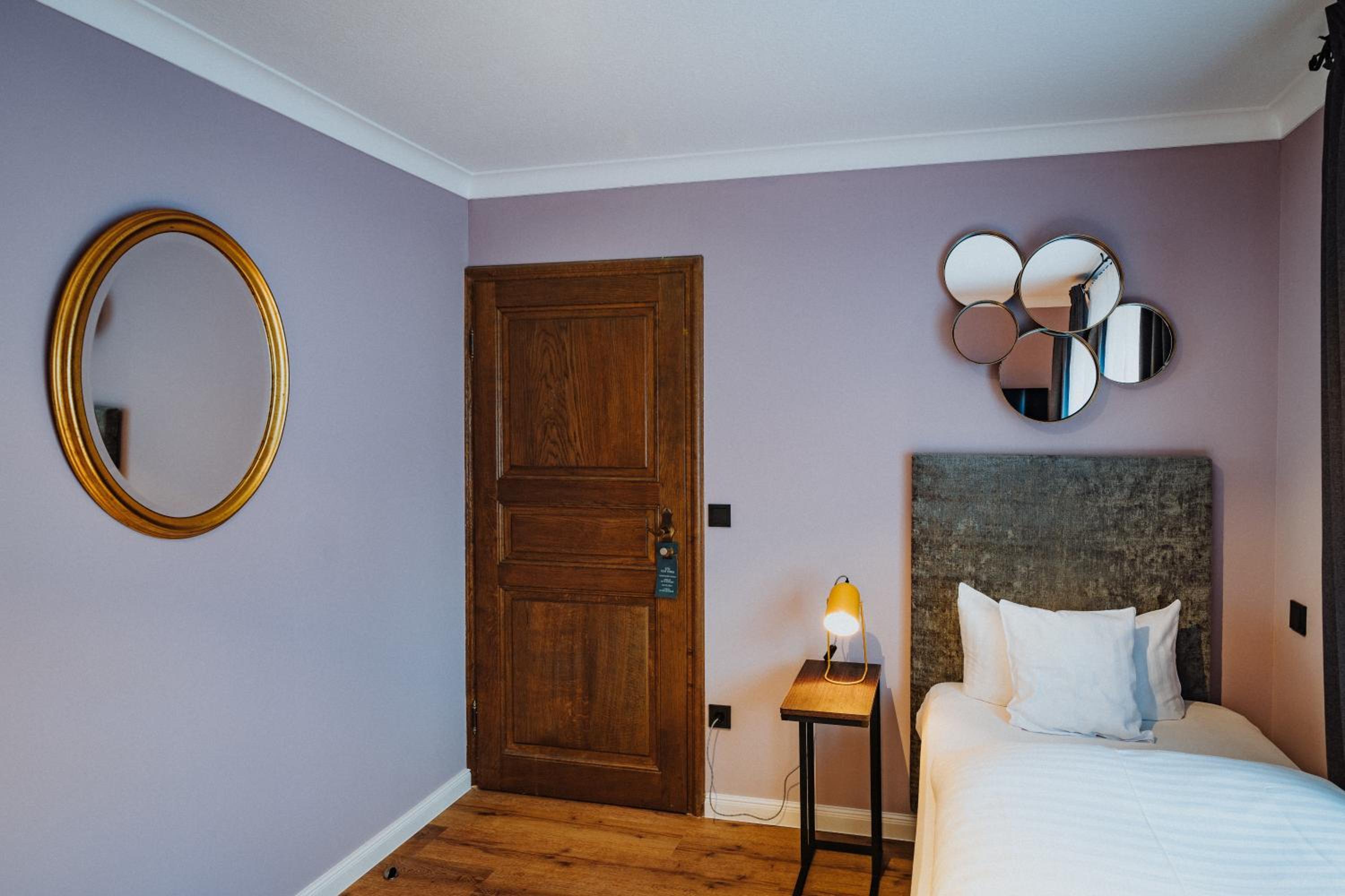 Single Room photo 2