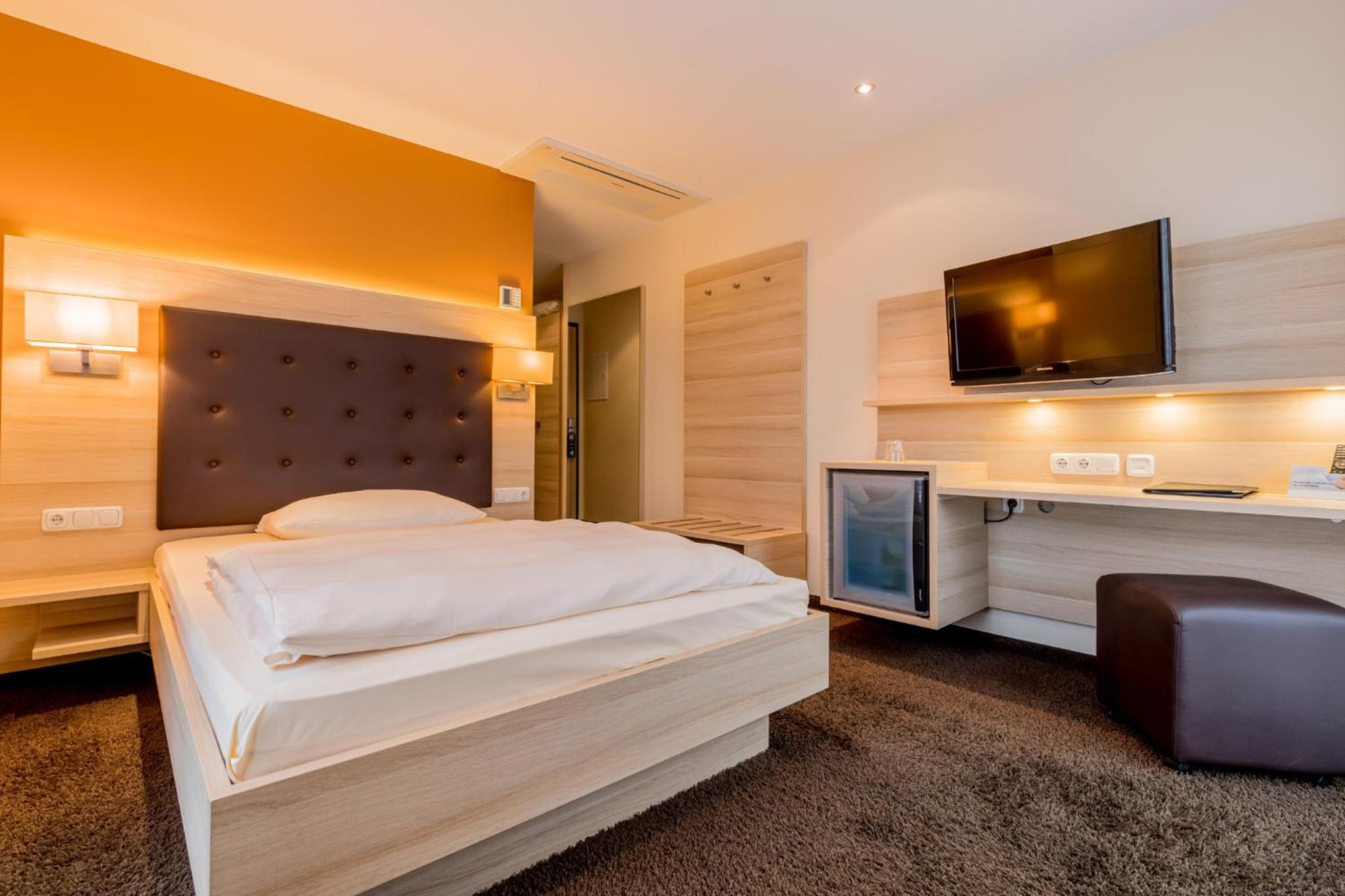 Single Room photo 2
