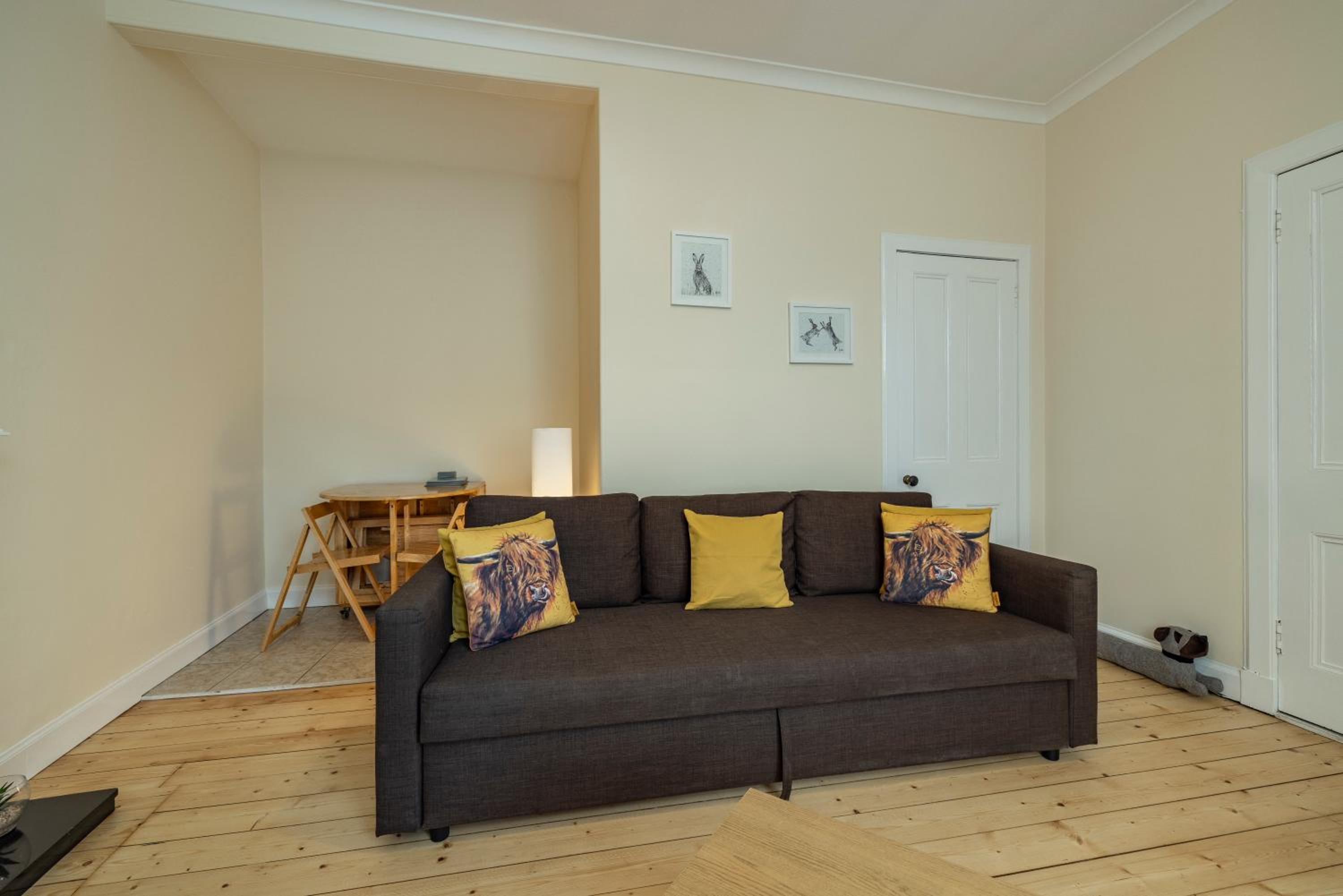 Apartment - Ground Floor - Photo 4