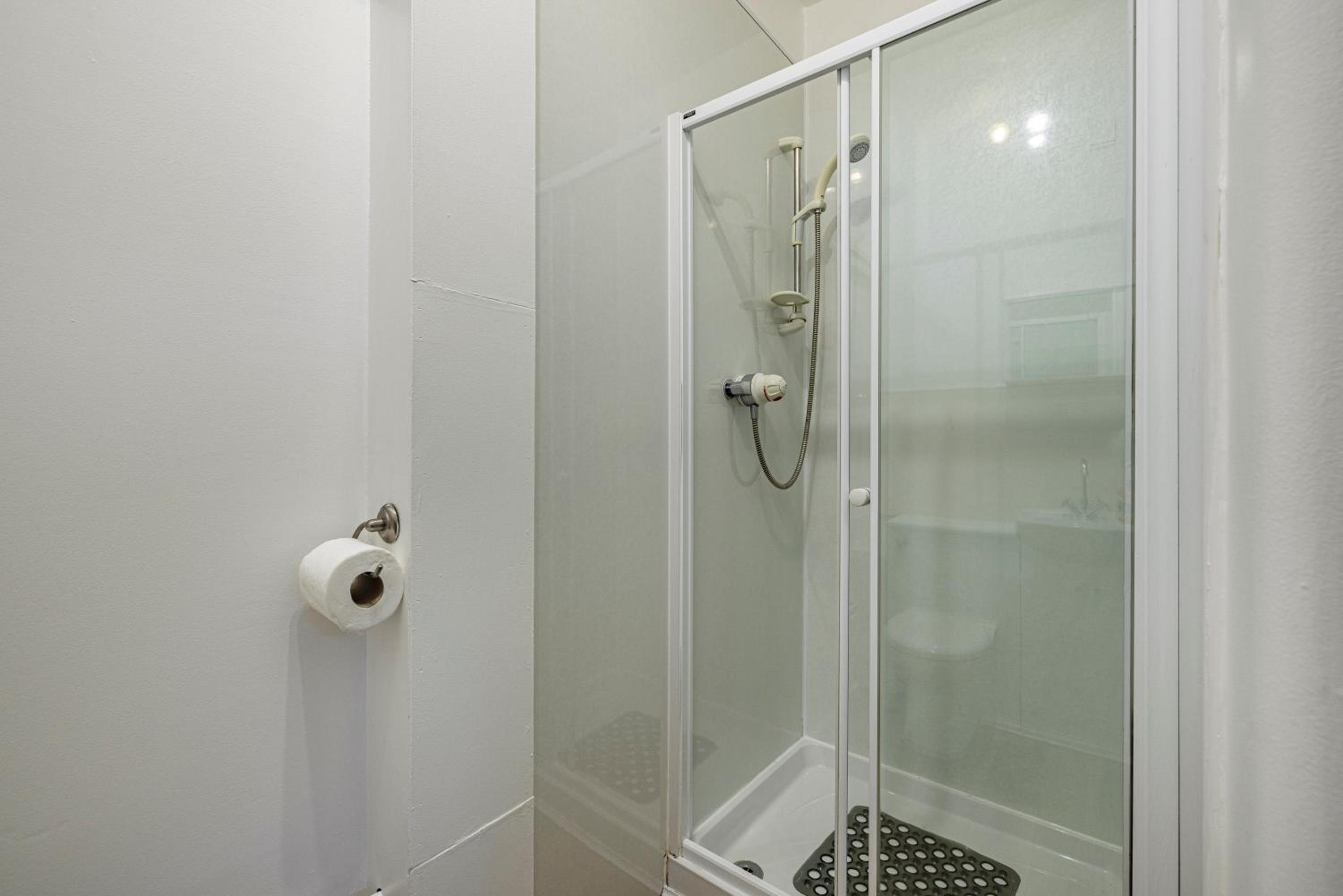 Apartment - Ground Floor - Photo 5