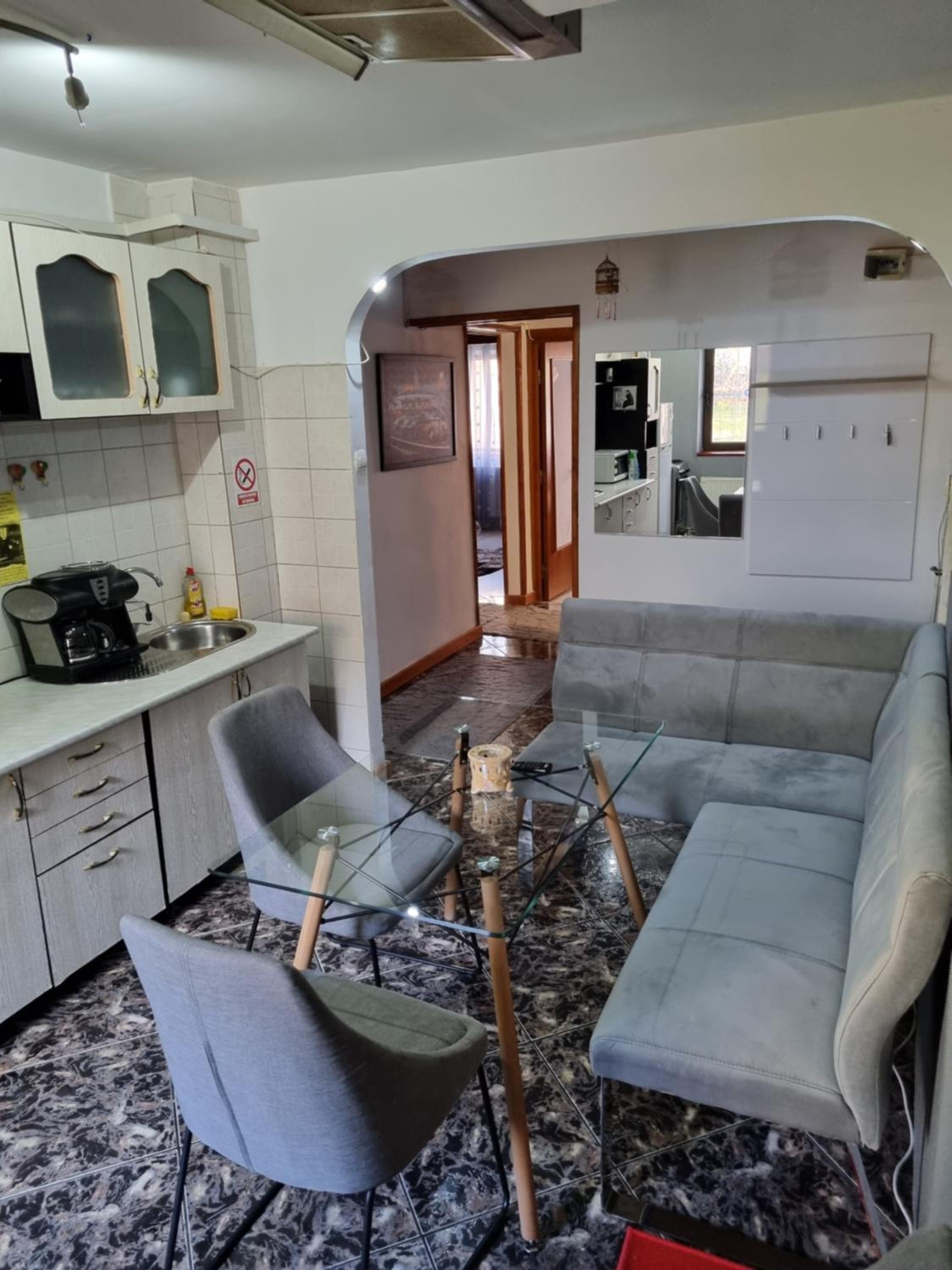 Apartment - Photo 68