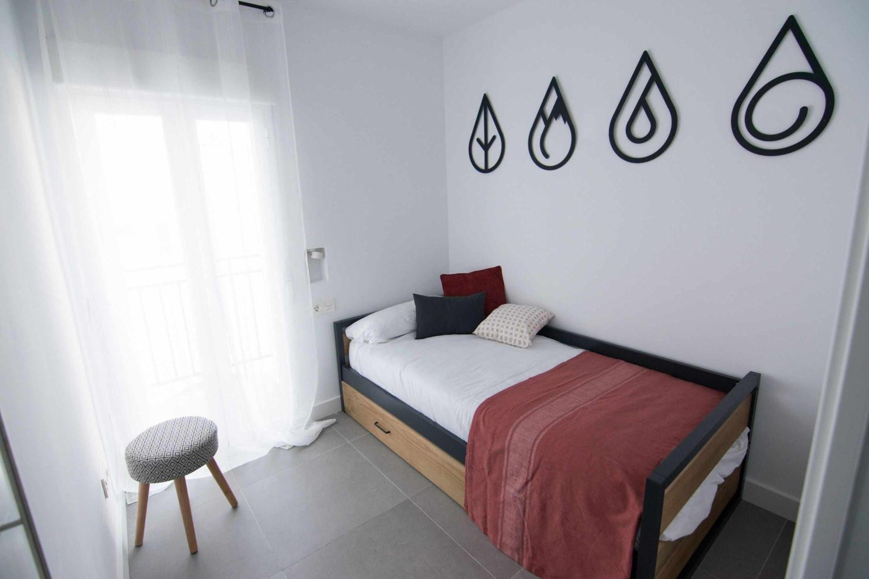 Two-Bedroom House photo 3