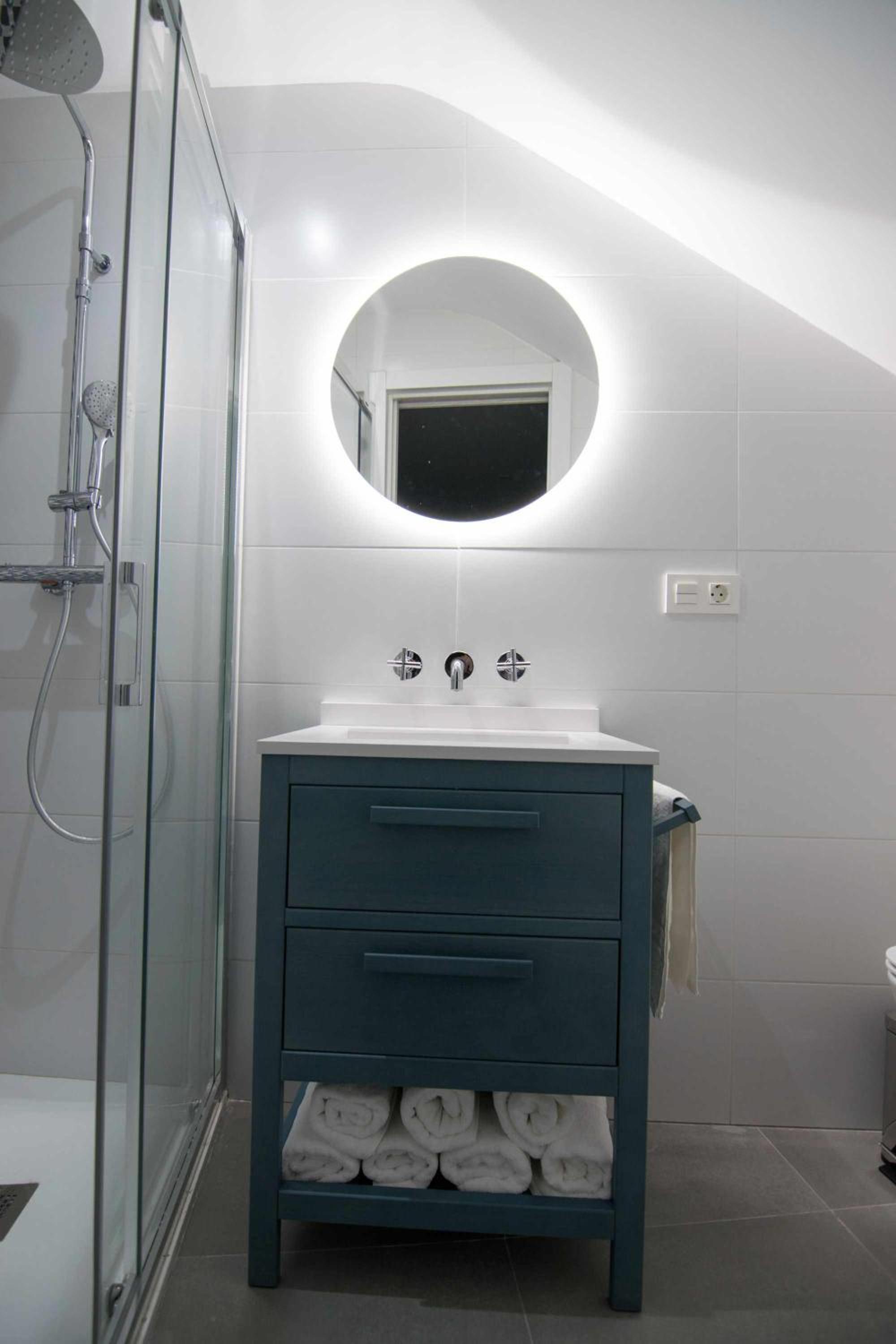 Two-Bedroom House photo 2