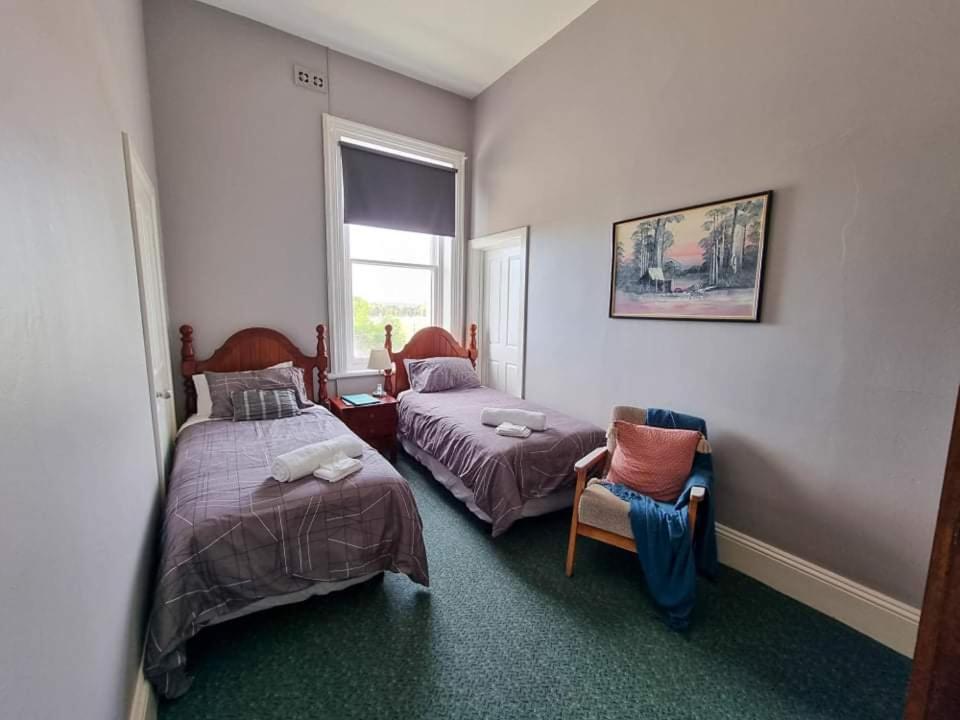 Economy Twin Room