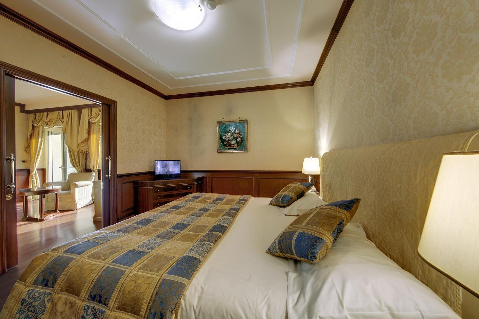 Junior Suite - Mountain Side - Photo 2