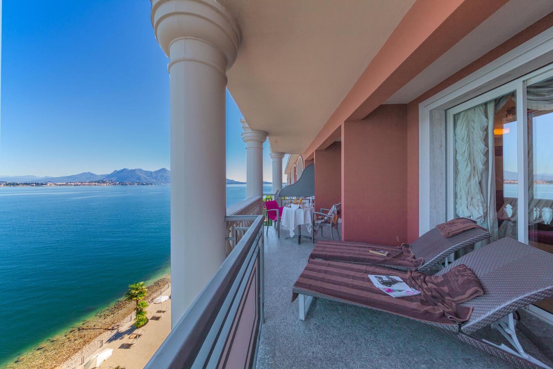 Suite with Lake View - Photo 4