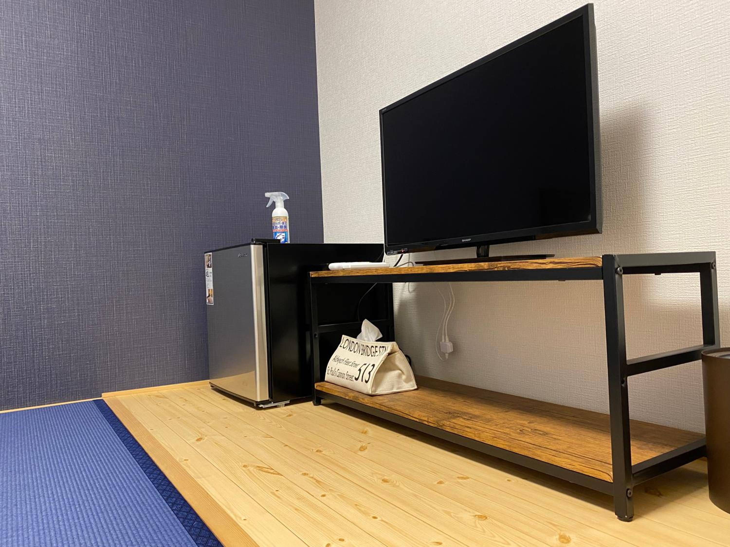 Economy Single Room