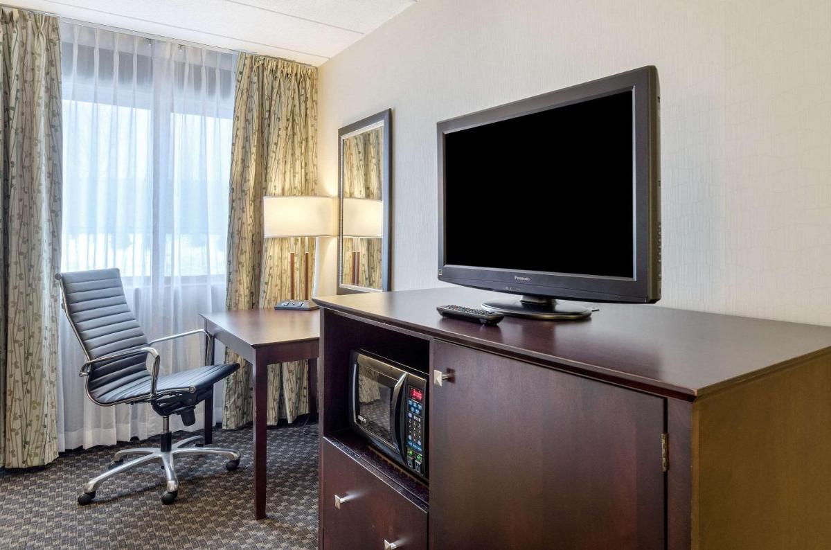 Business King Room - Non-Smoking photo 2