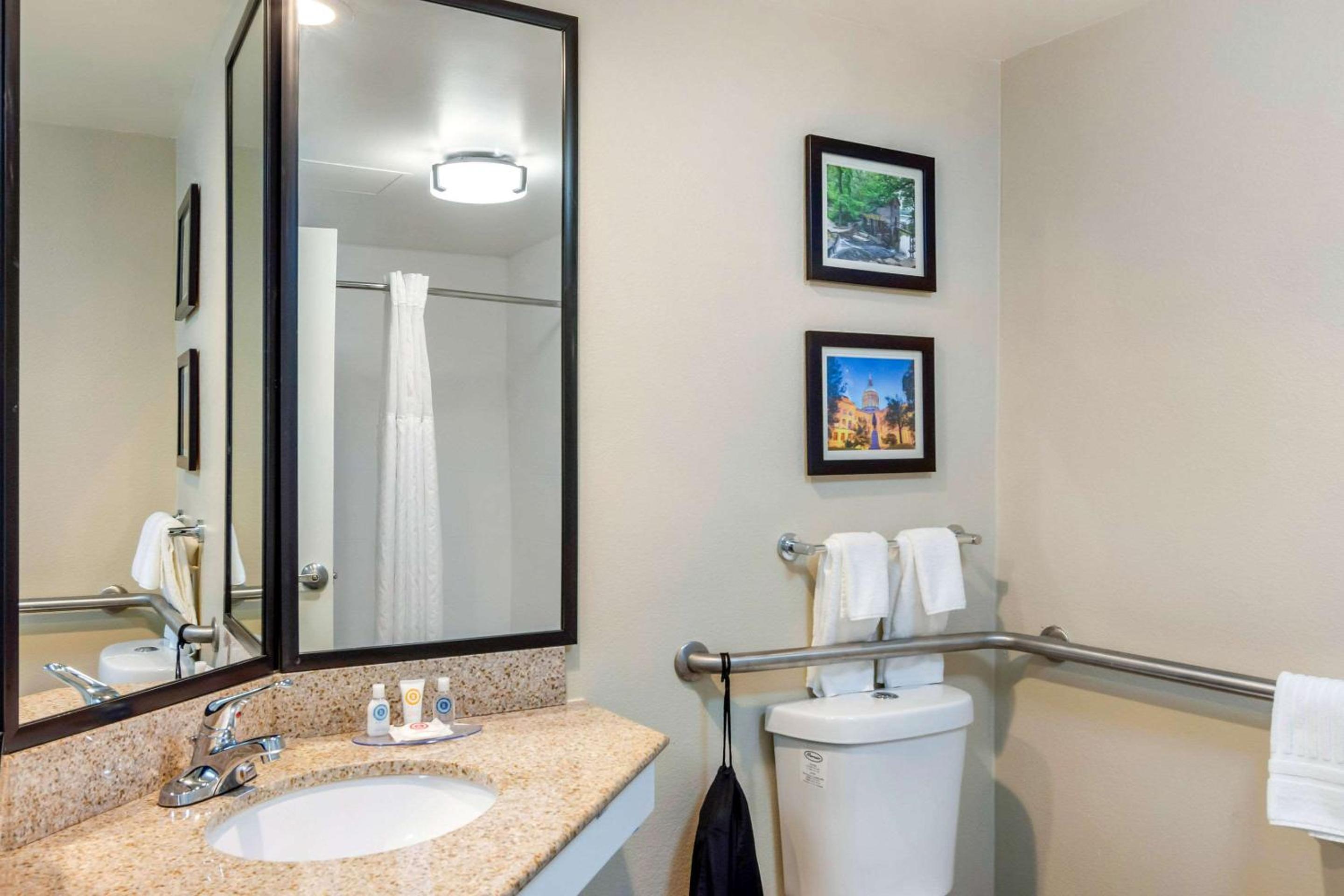 Spark by Hilton Atlanta Airport South College Park, Foto 4