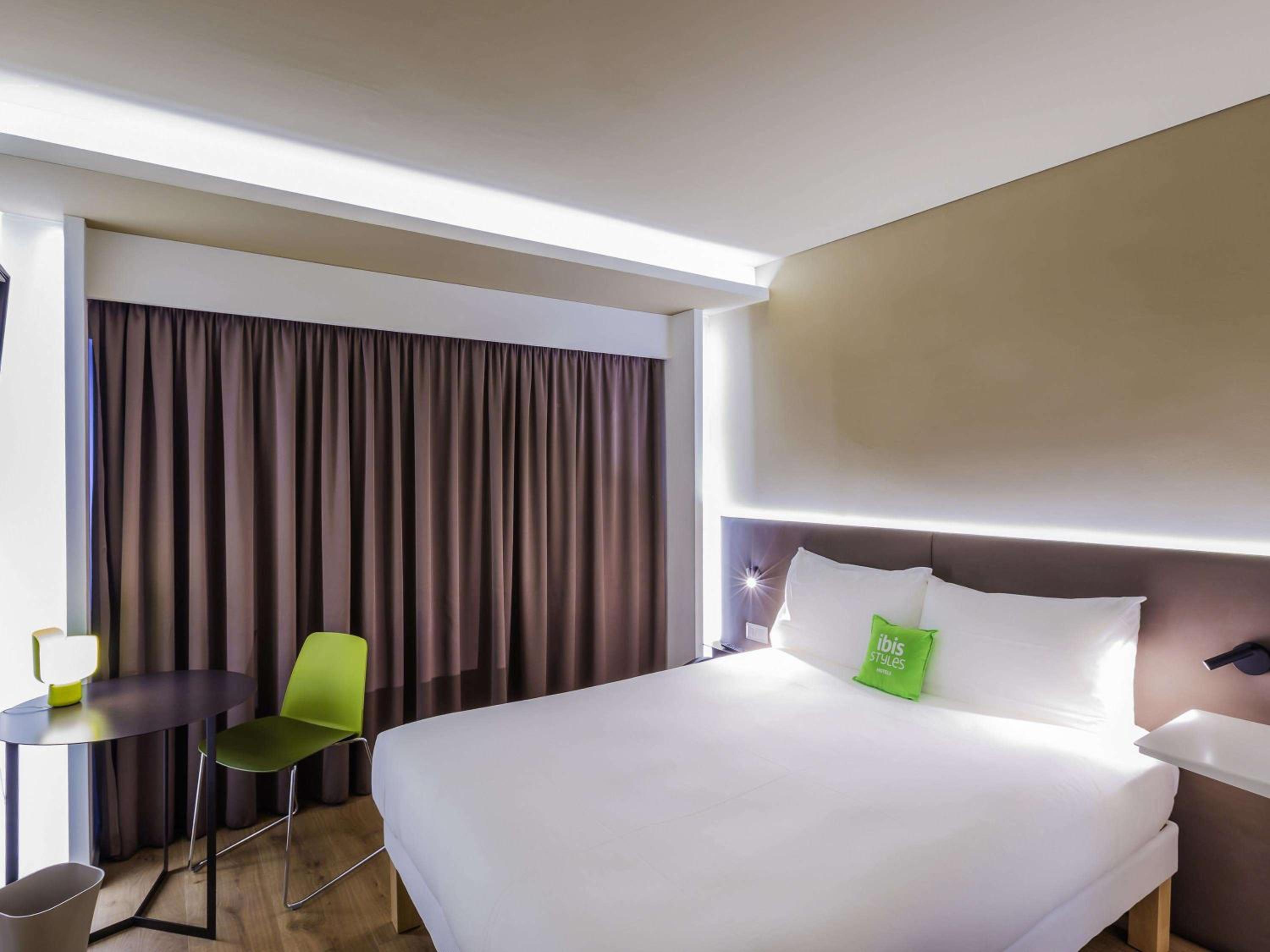 Standard Queen Room - Photo 4