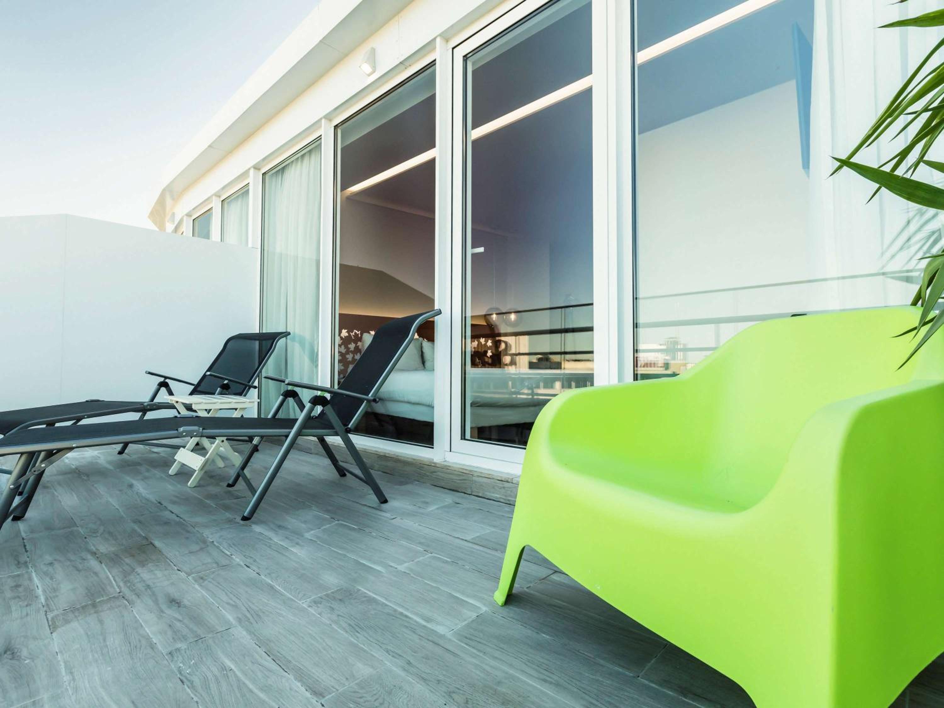 Superior Double Room with Balcony