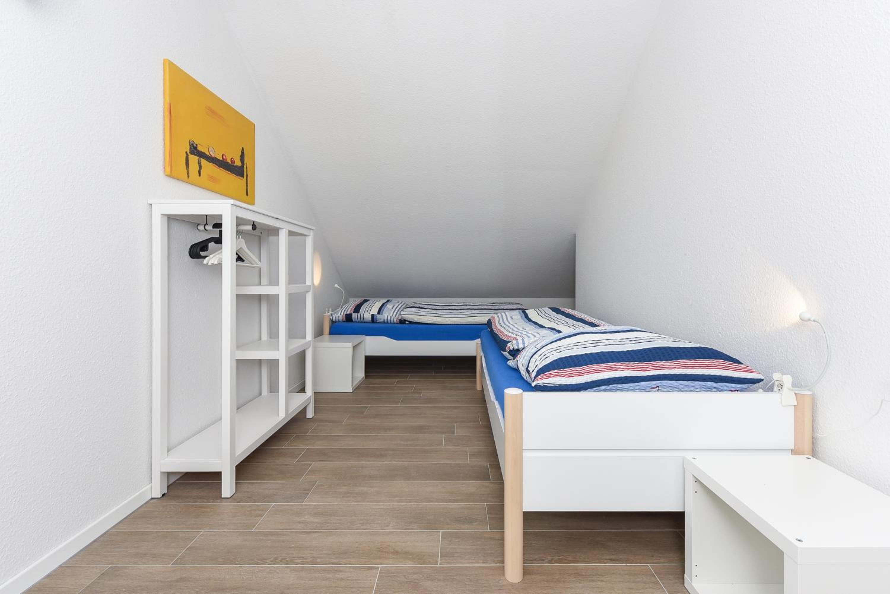 Two-Bedroom Apartment with Balcony photo 3