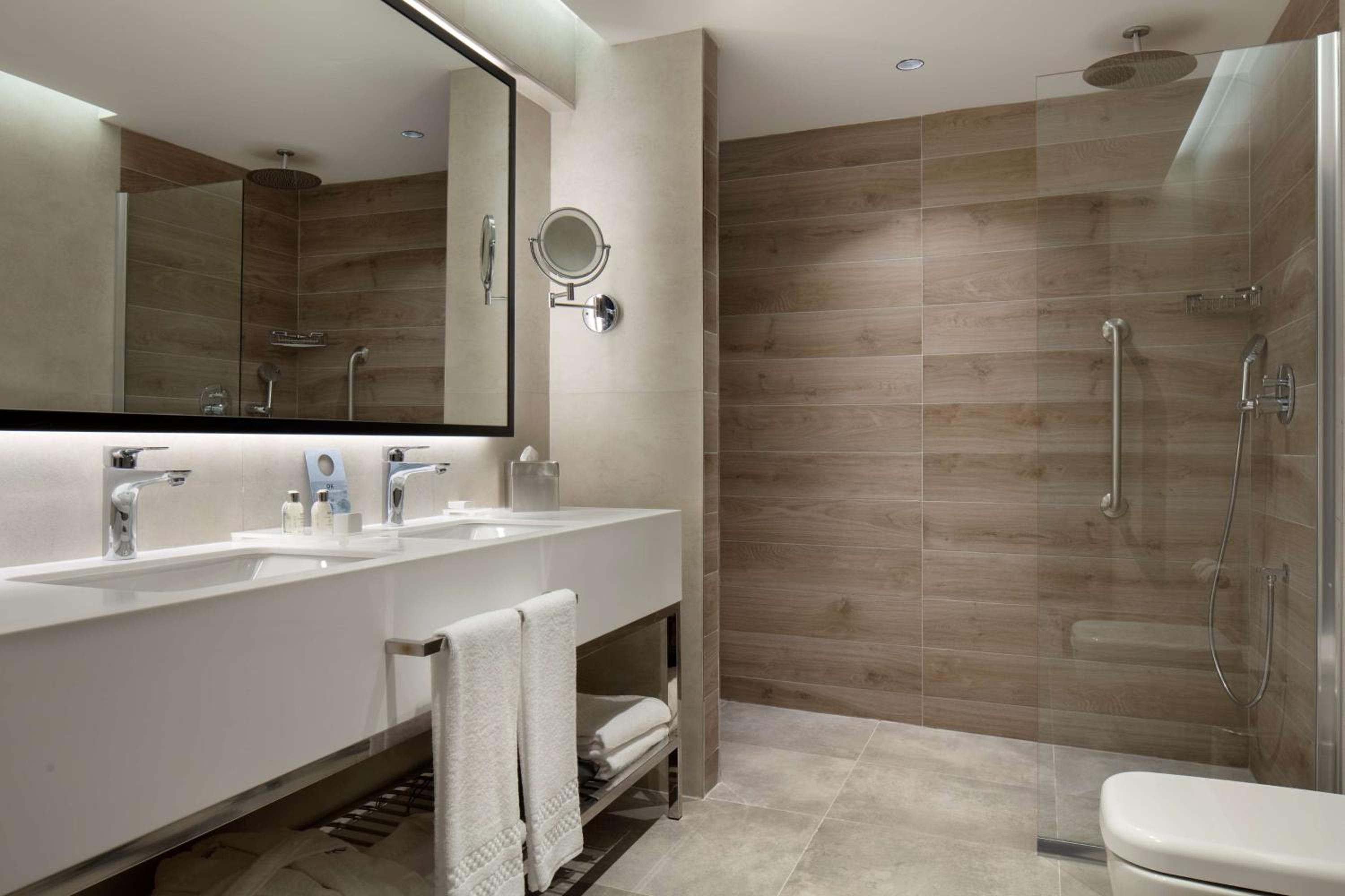 Standard Room - Photo 10