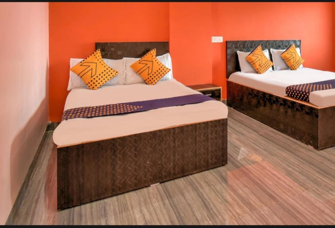 Double Room with Balcony (3 Adults) photo 1