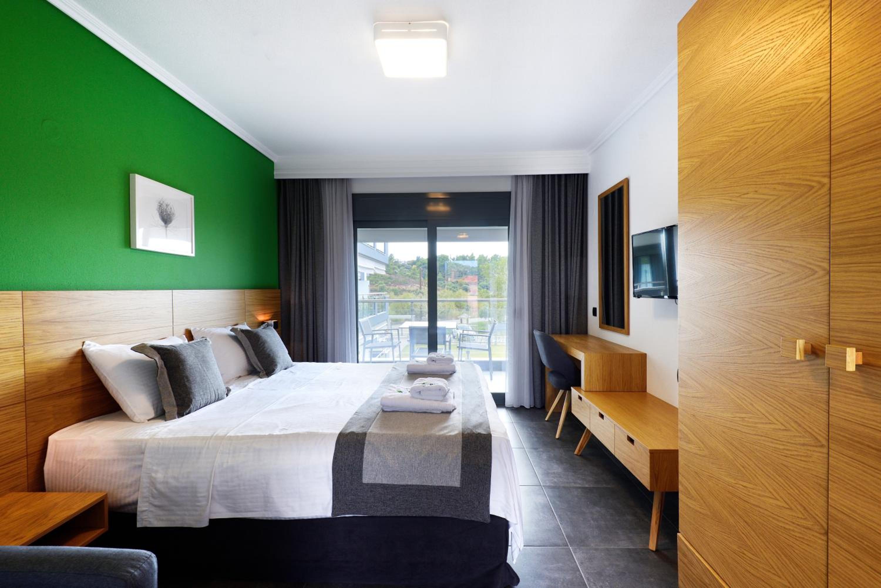 Double or Twin Room photo 3