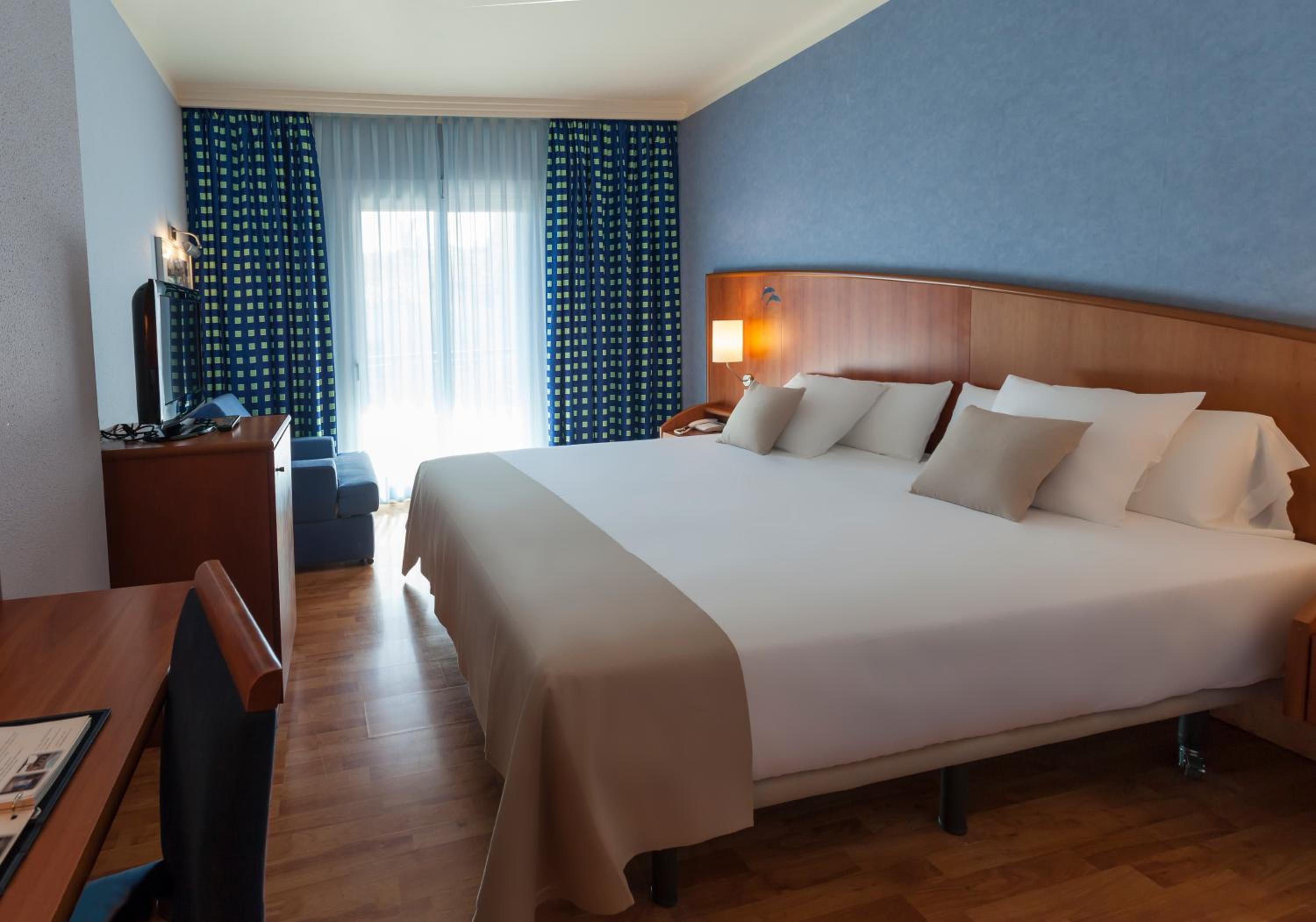 Superior Double or Twin Room with Terrace - Photo 2