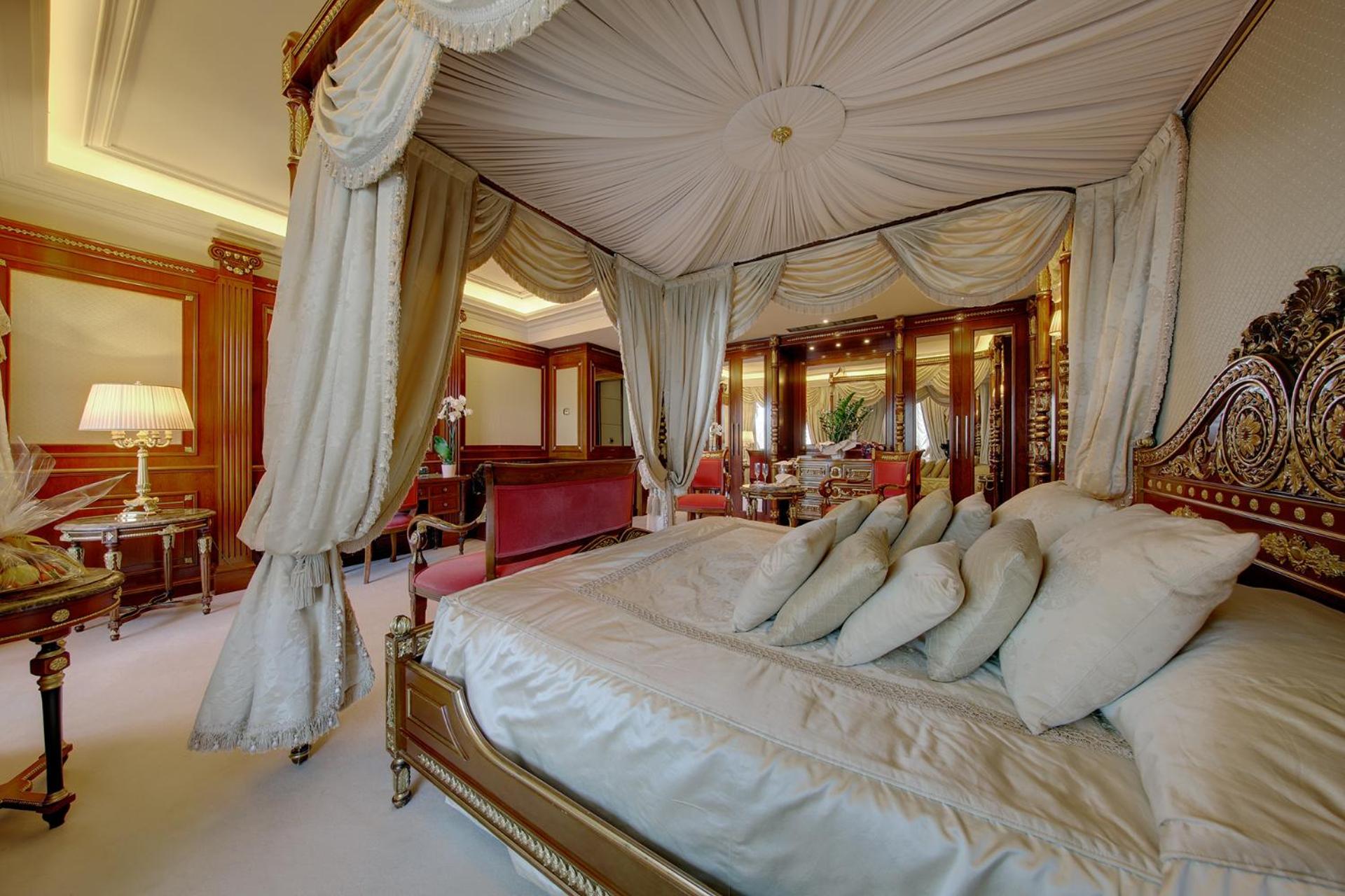 Suite with Lake View - Photo 15