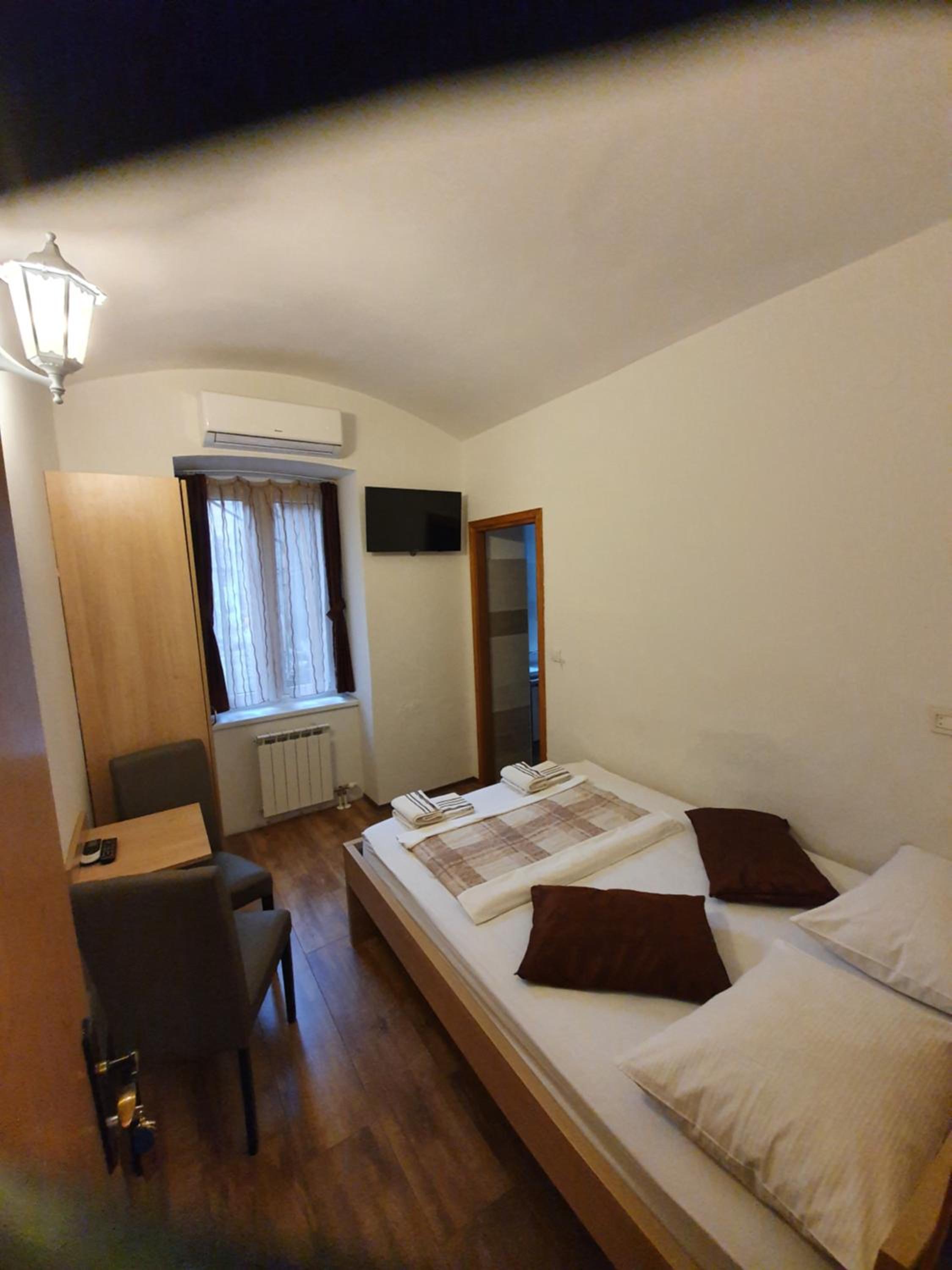 King Room - Photo 1