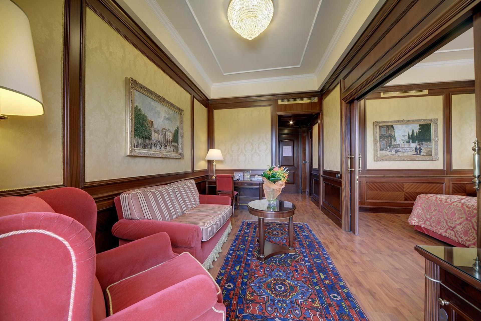 Suite with Lake View - Photo 8