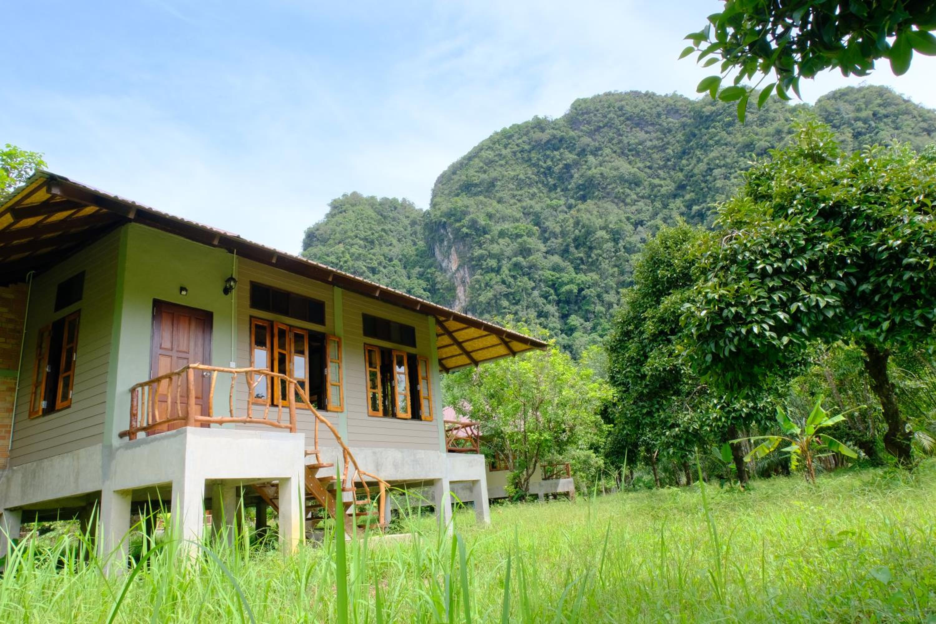 Family Bungalow photo 2