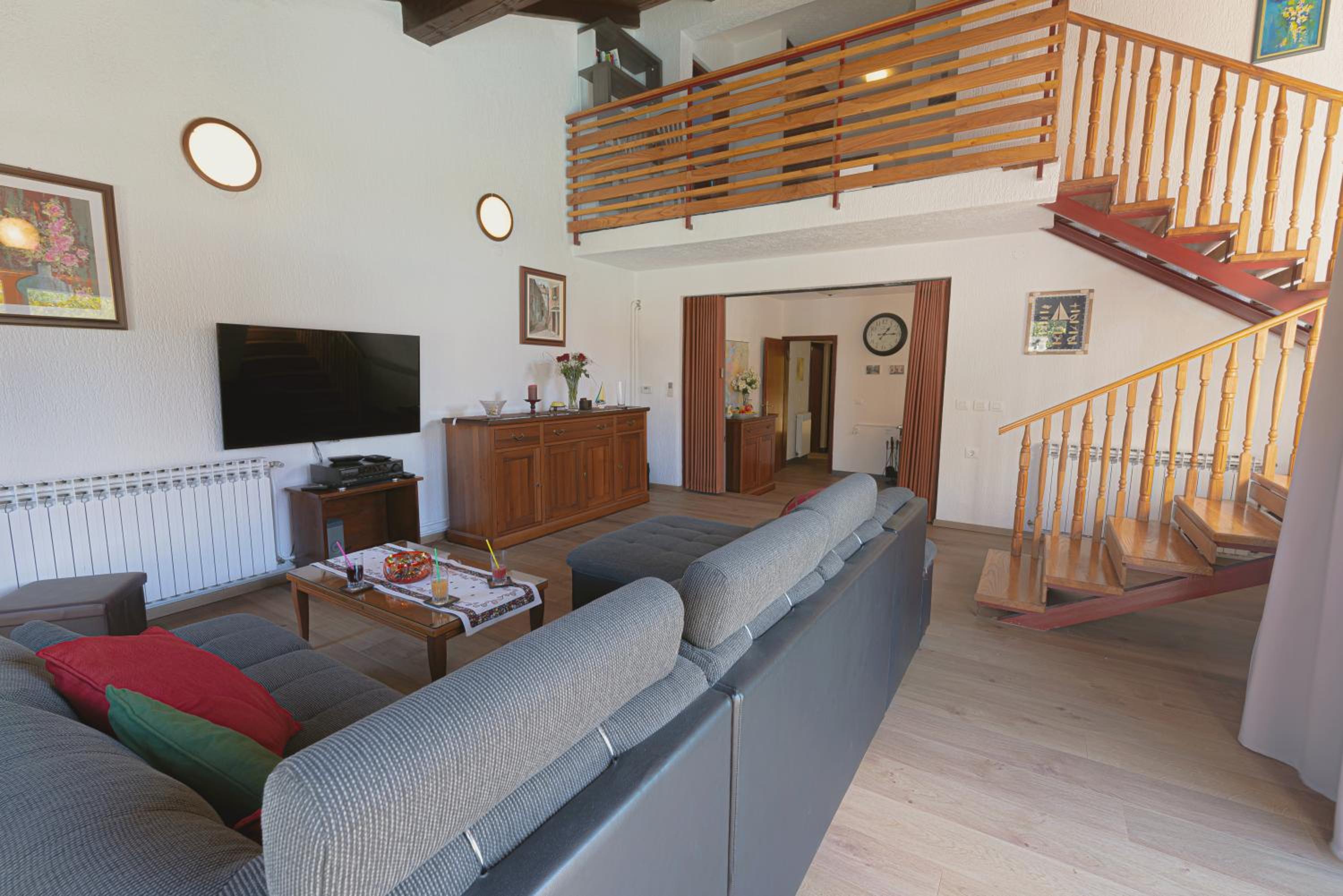 Holiday Home with Private Pool photo 3