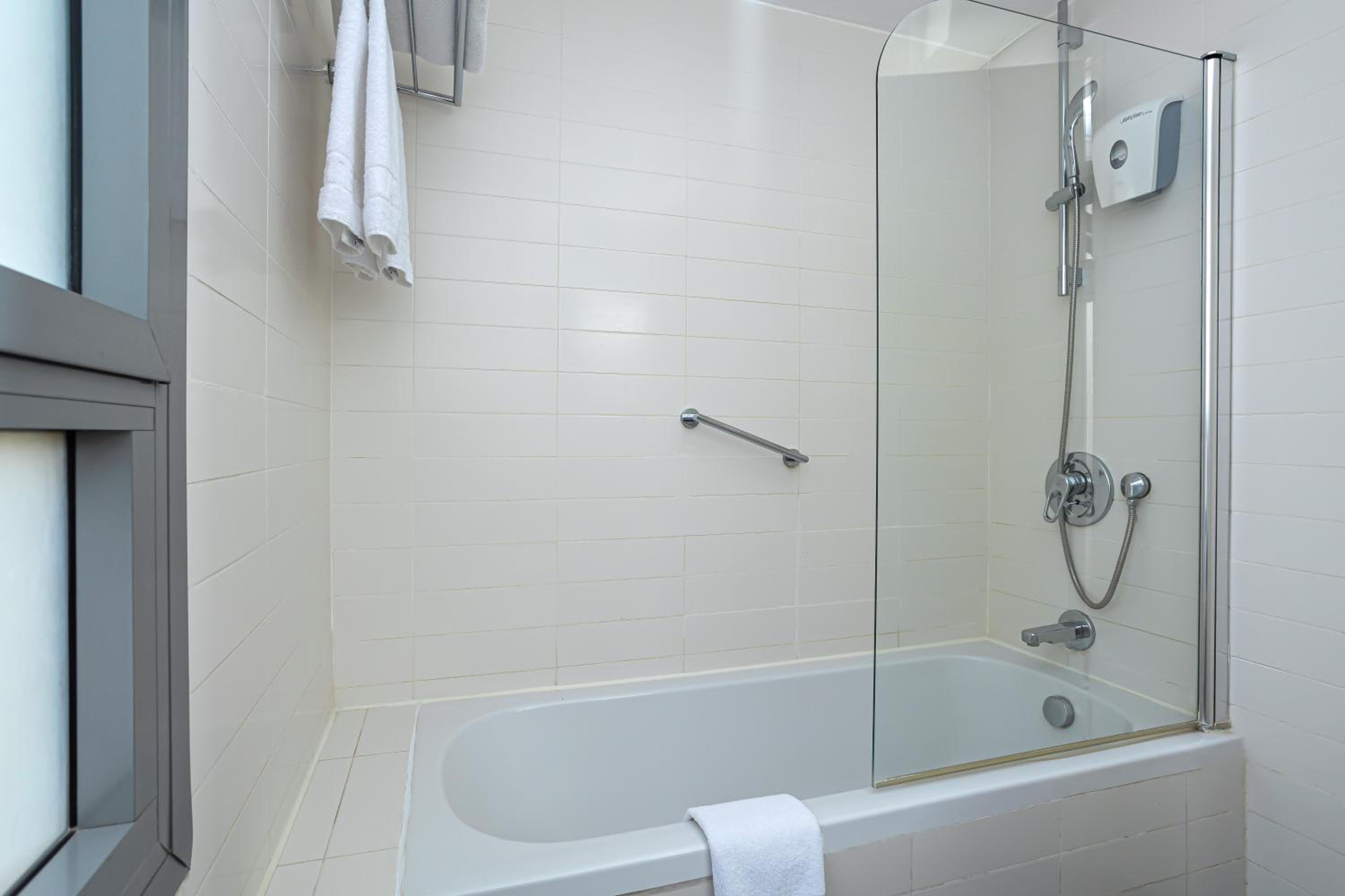 Classic Double or Twin Room photo 3