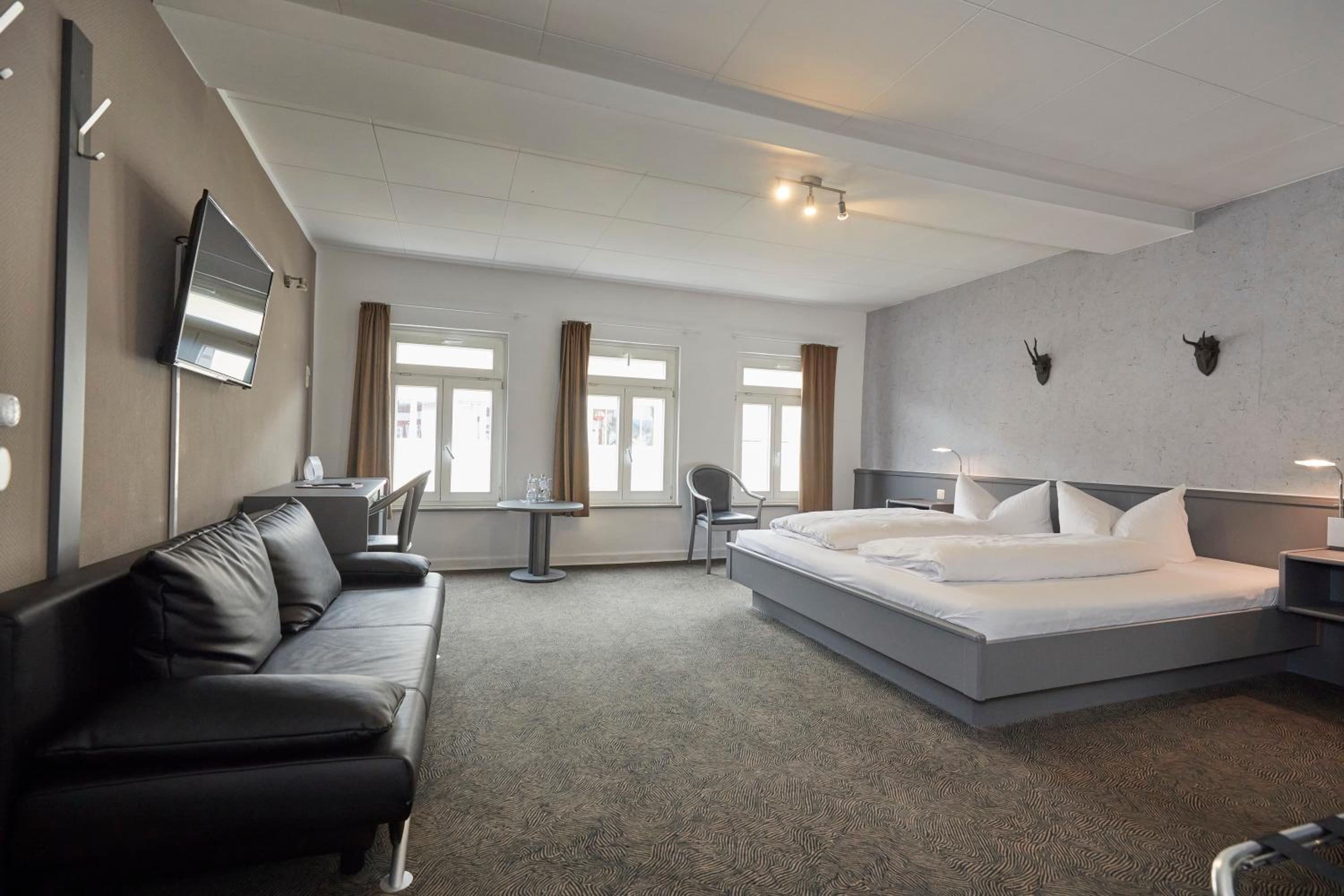 Double Room - Photo 3