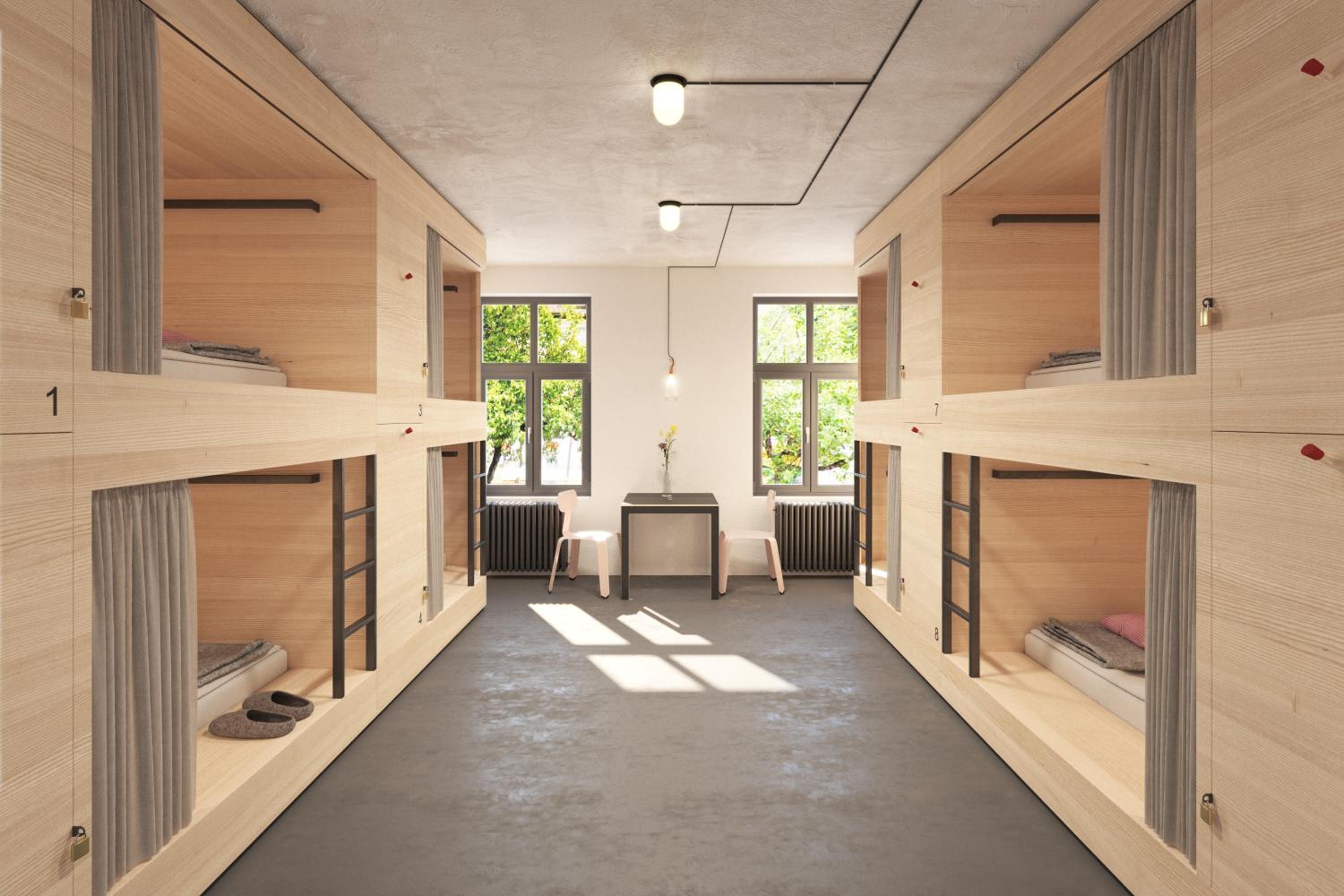 Bed in 8-Bed Dormitory Room photo 1