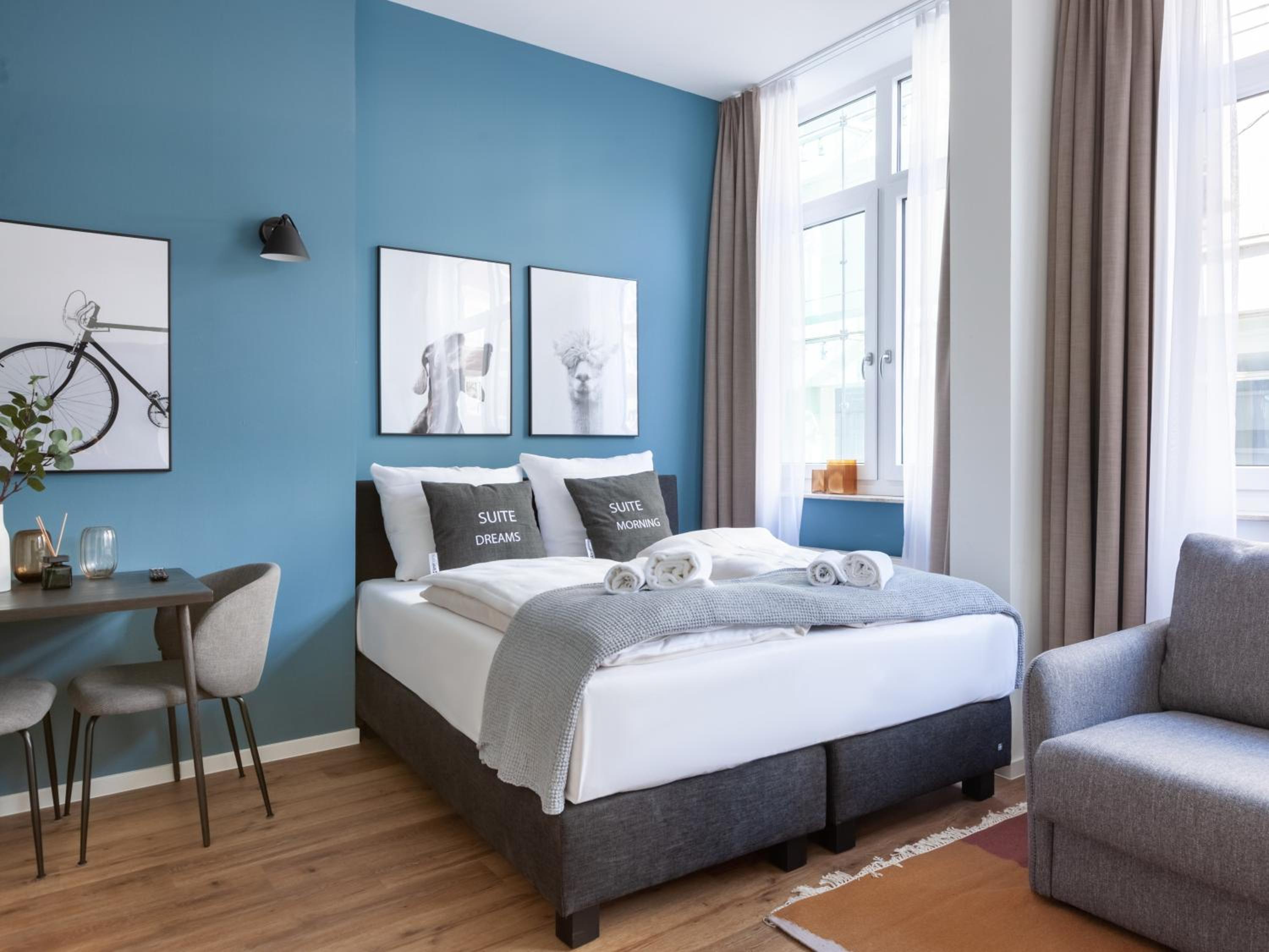 Suite M with sofa bed
