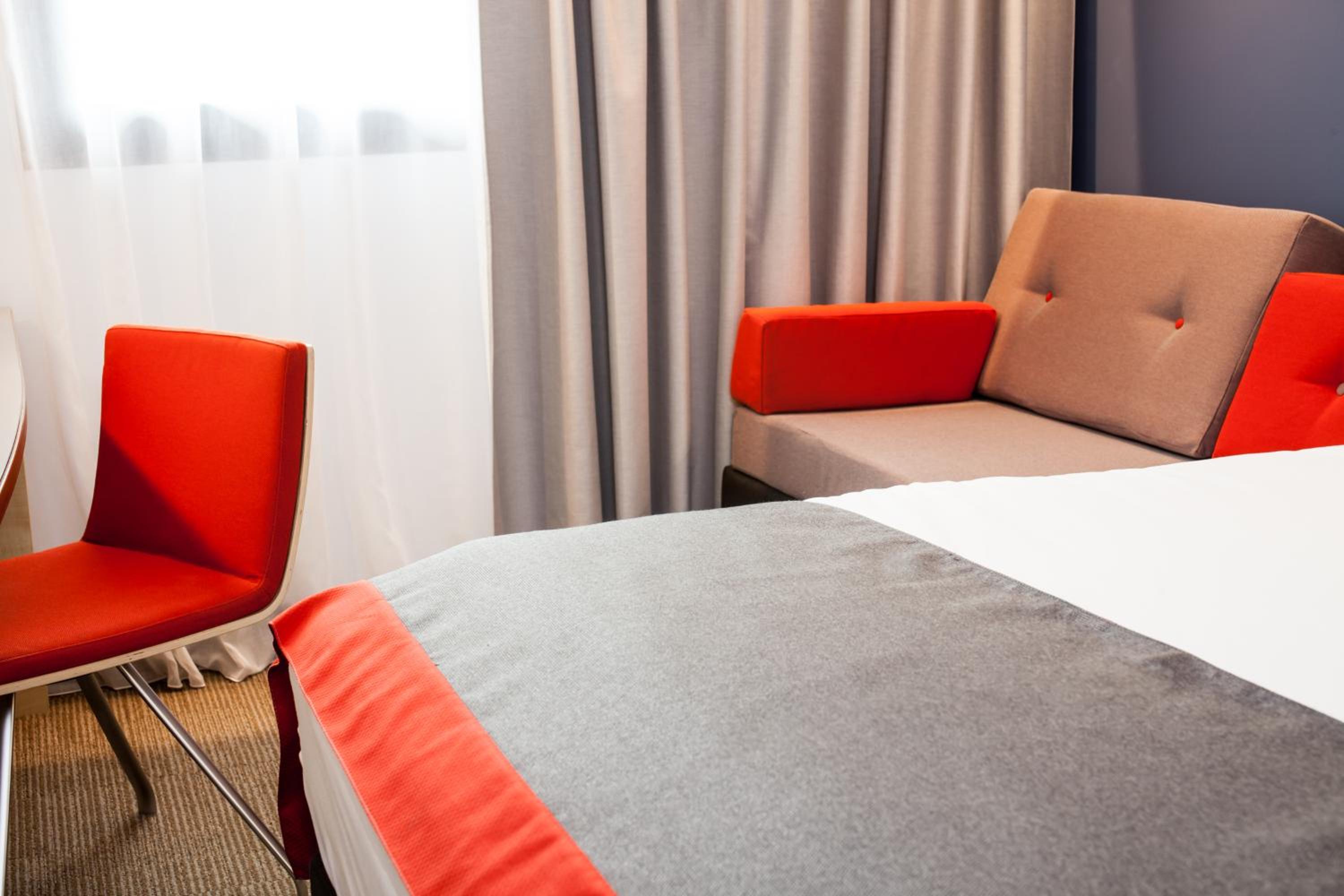 Standard Queen Room - Free Breakfast - Photo 6